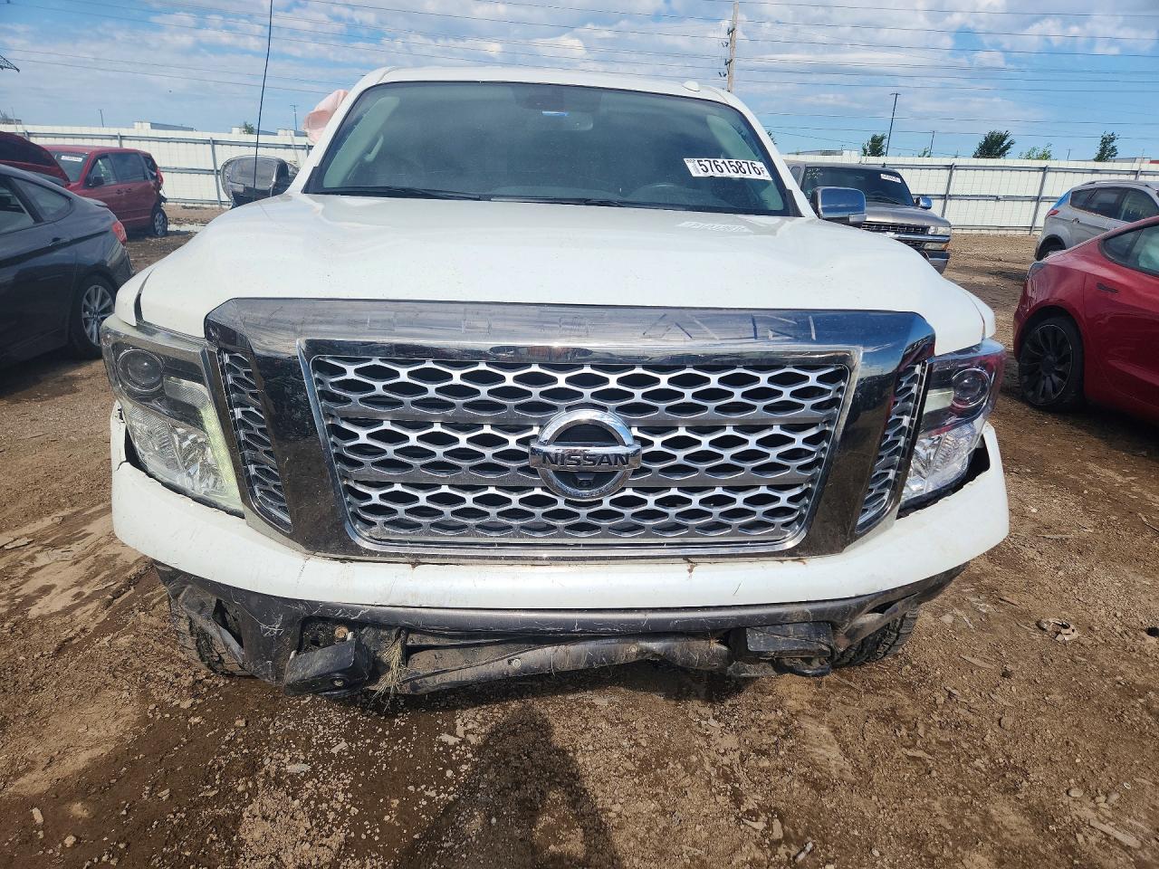 2017 Nissan Titan Platinum Reserve - Image 5