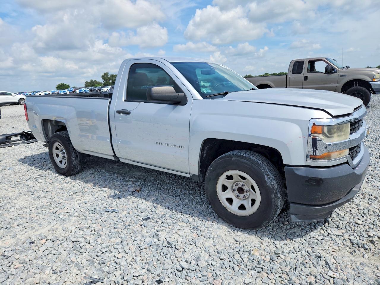2016 Chevrolet Silverado C1500 - Фото 4
