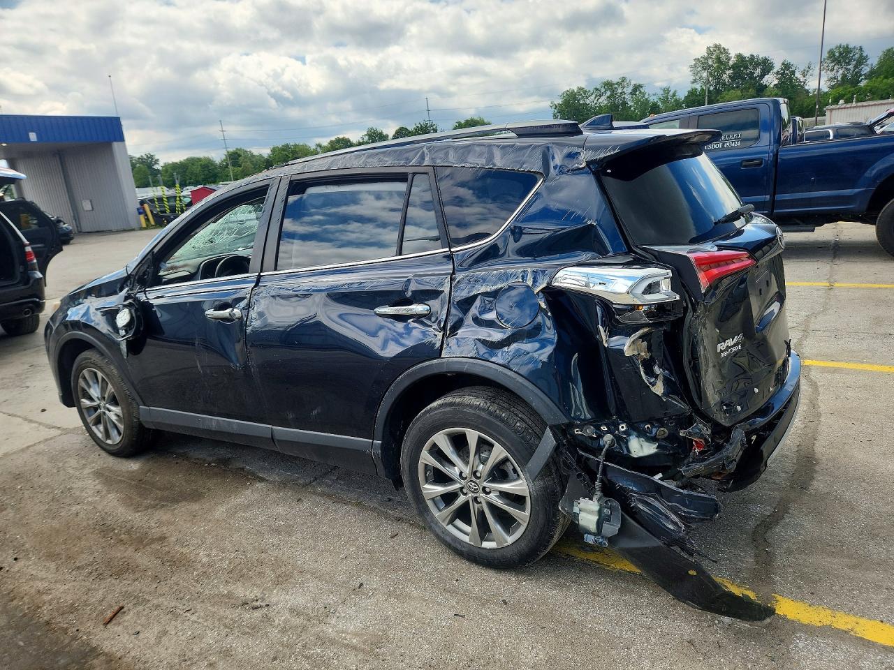 2018 Toyota Rav4 Limited - Image 2