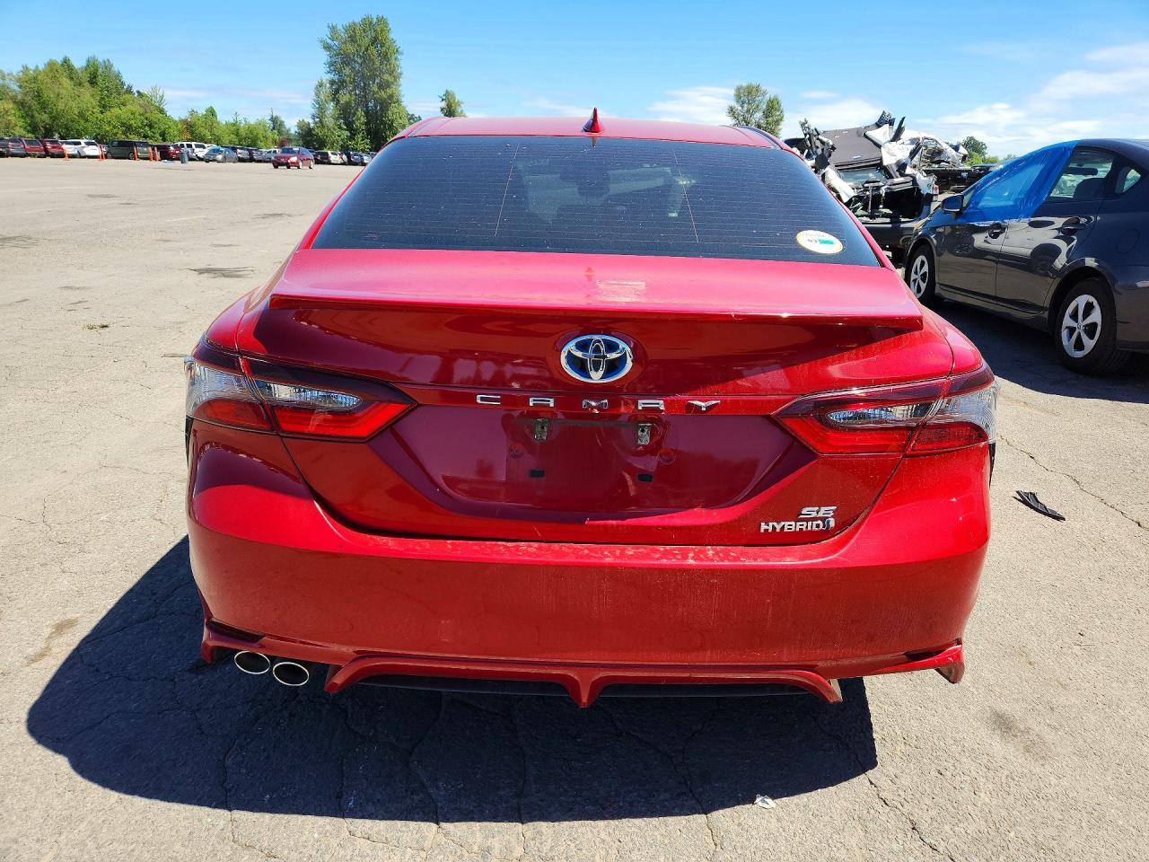 2022 Toyota Camry Hybrid Se - Фото 6