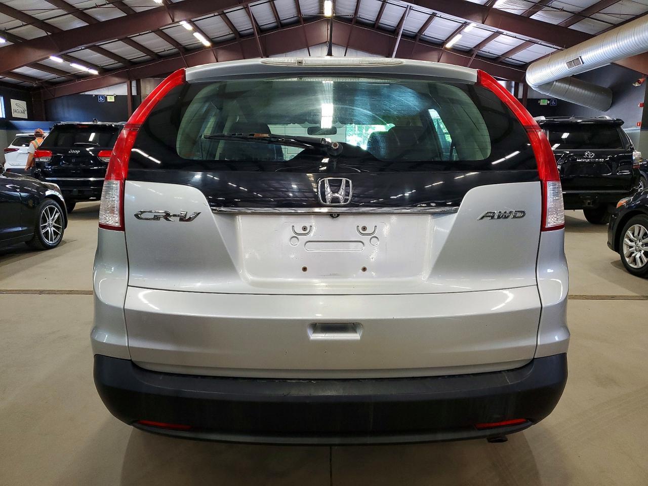 2013 Honda Cr-V Lx - Image 6
