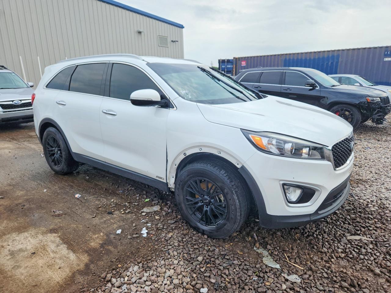 2017 Kia Sorento Lx - Image 4