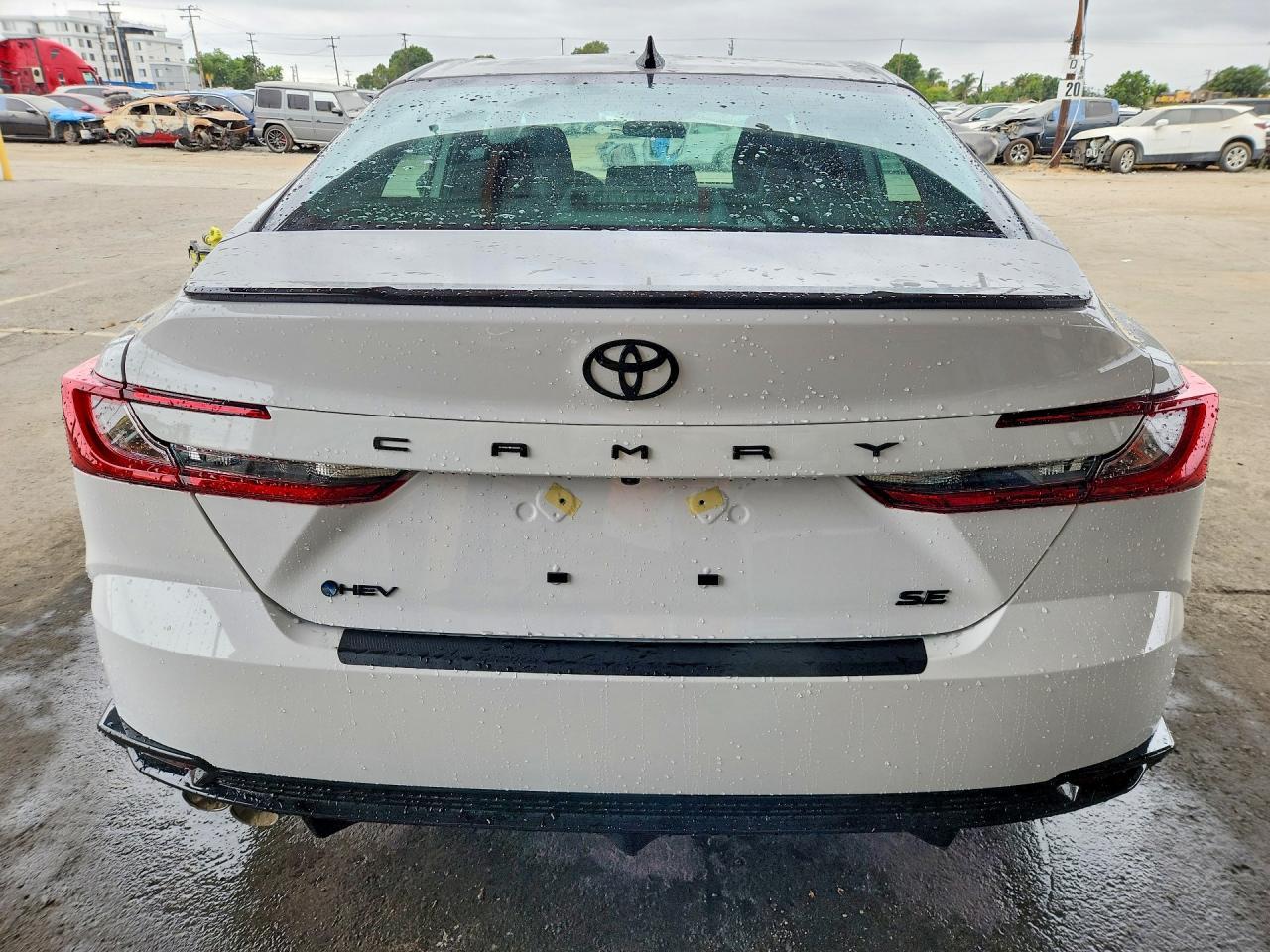 2026 Toyota Camry Nightshade - Фото 6