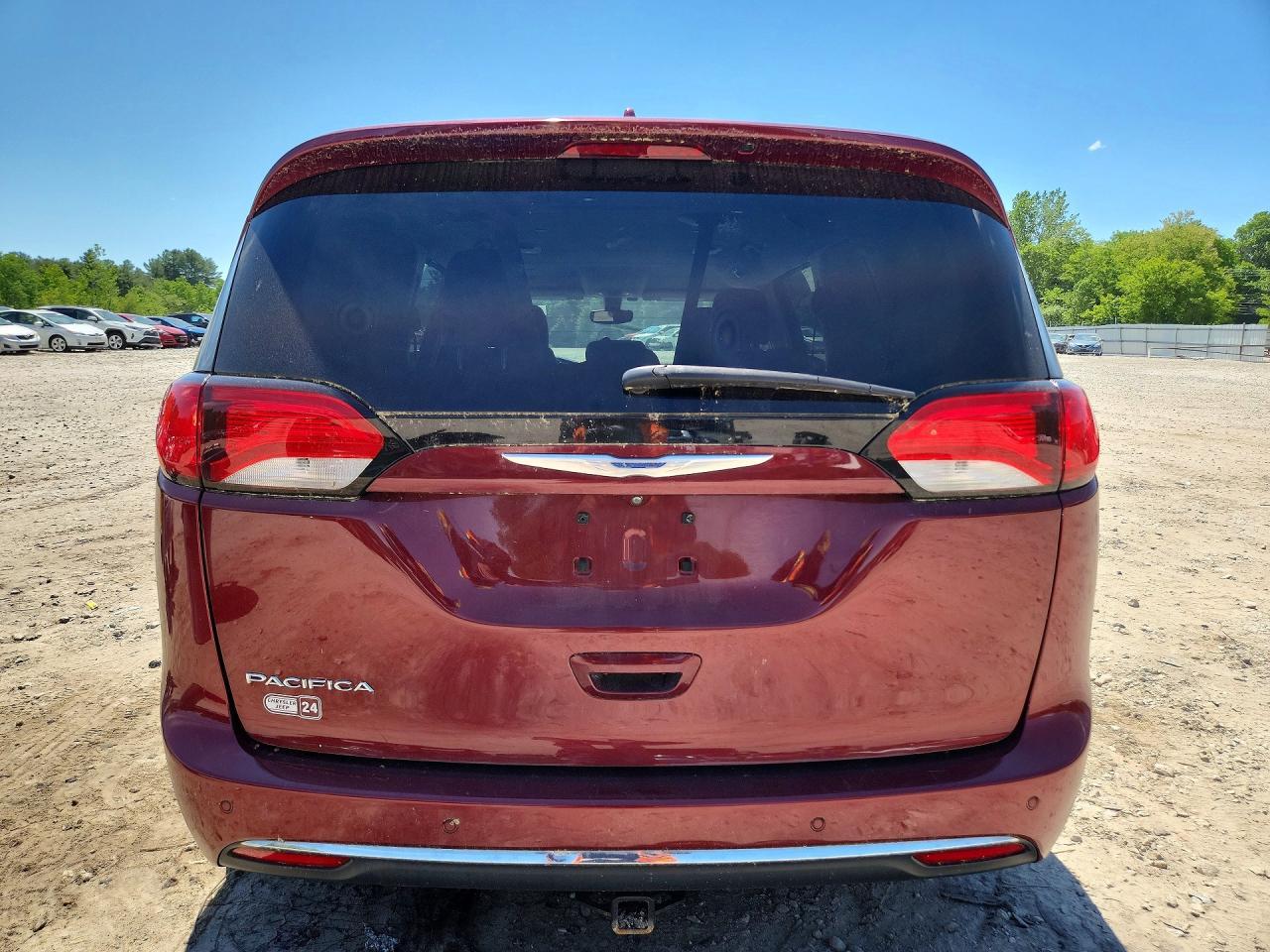 2018 Chrysler Pacifica Touring L Plus - Image 6