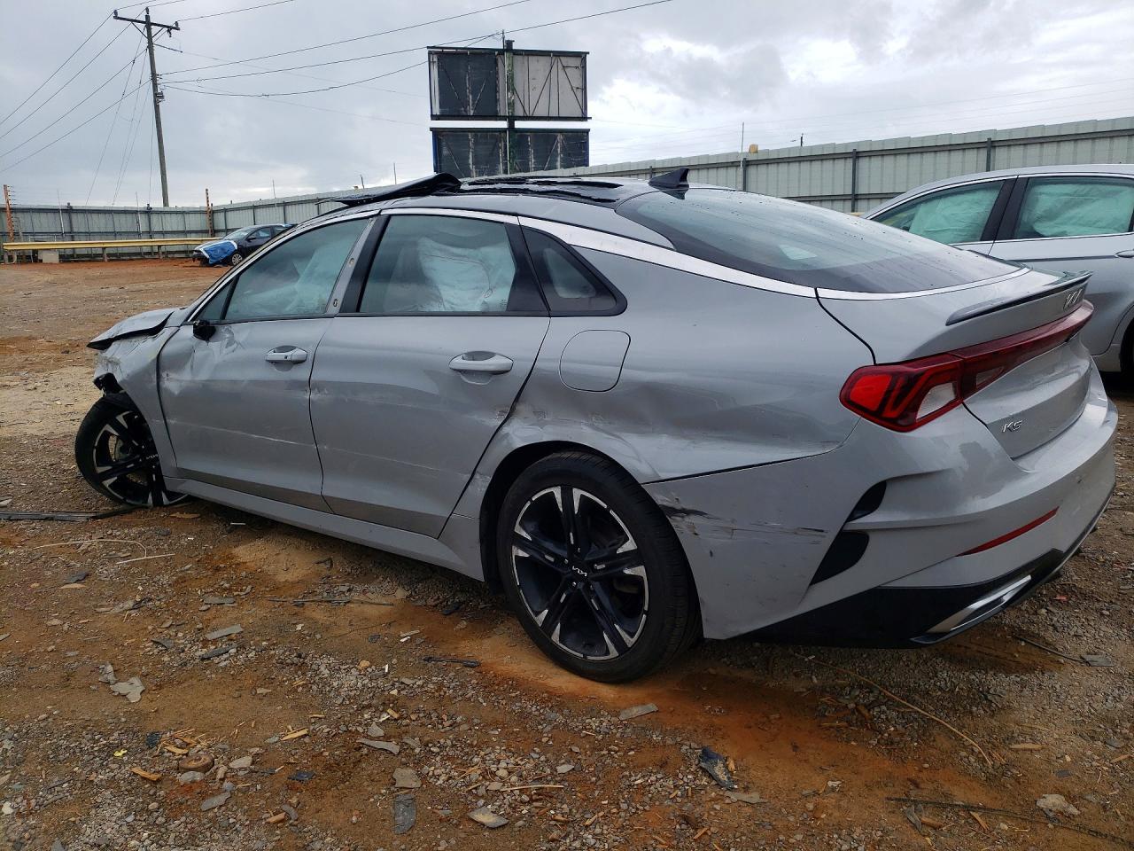 2022 Kia K5 Gt Line - Фото 2