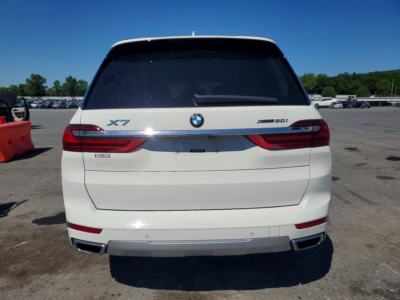 2019 BMW X7 xDrive50I - Фото 6