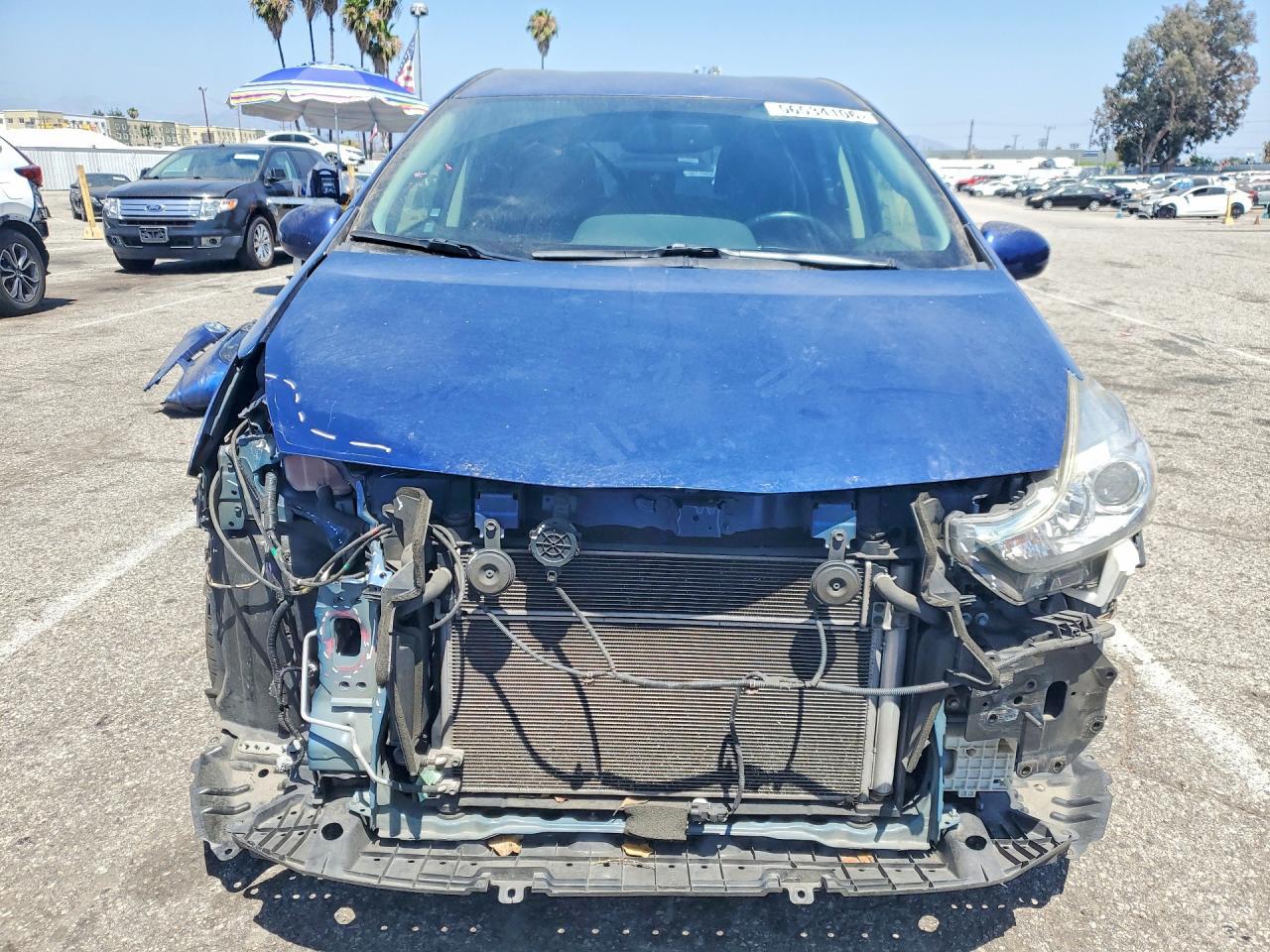 2017 Toyota Prius V Four - Image 5