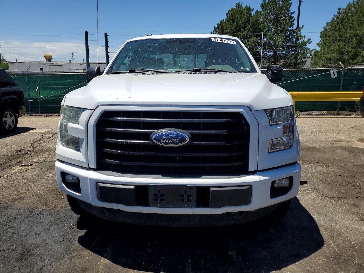 2016 Ford F150 Super Cab - Фото 5