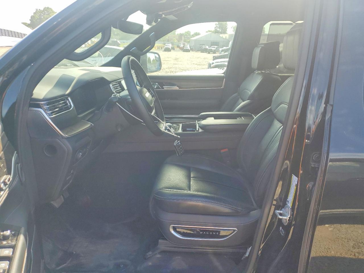 2024 Jeep Grand Wagoneer L Series I - Фото 7