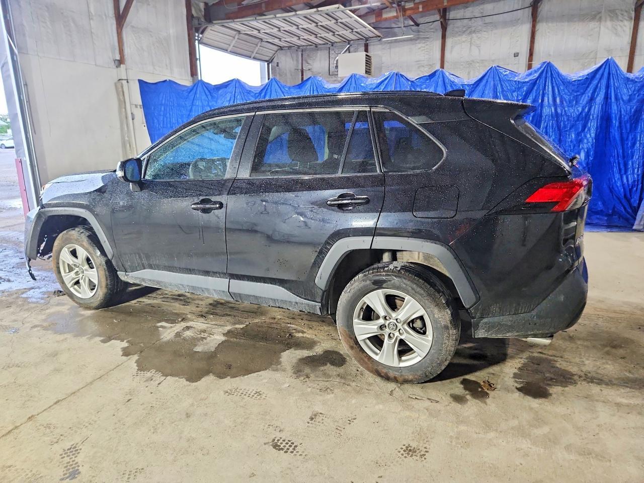 2021 Toyota Rav4 Xle - Фото 2