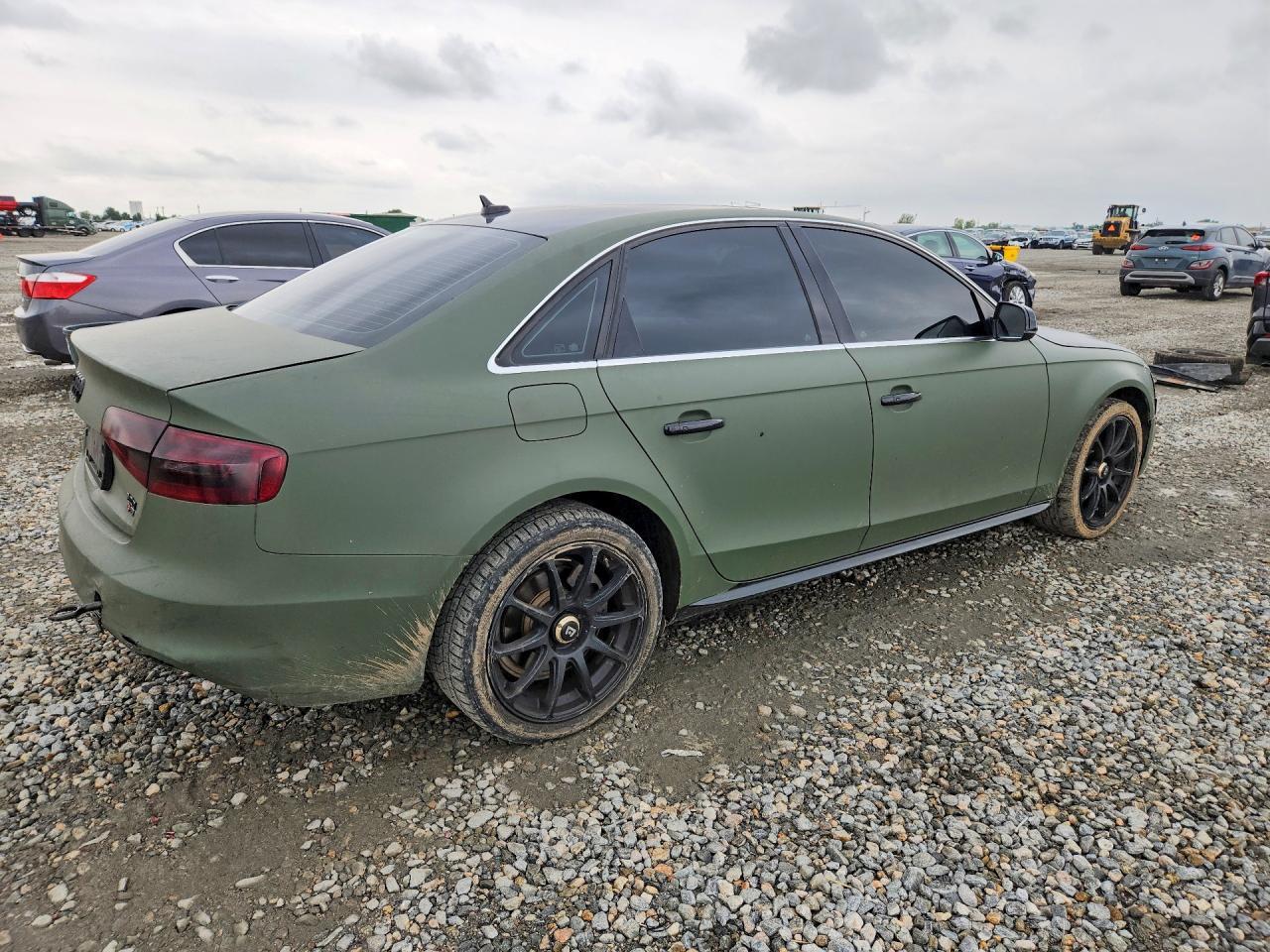 2015 Audi A4 Premium Plus - Фото 3