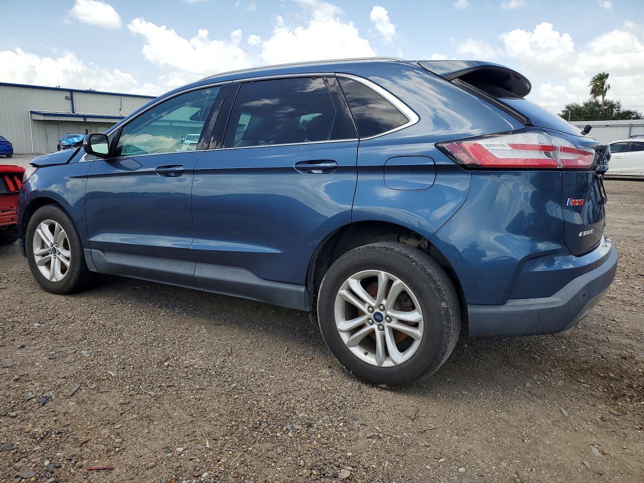 2019 Ford Edge - Image 2