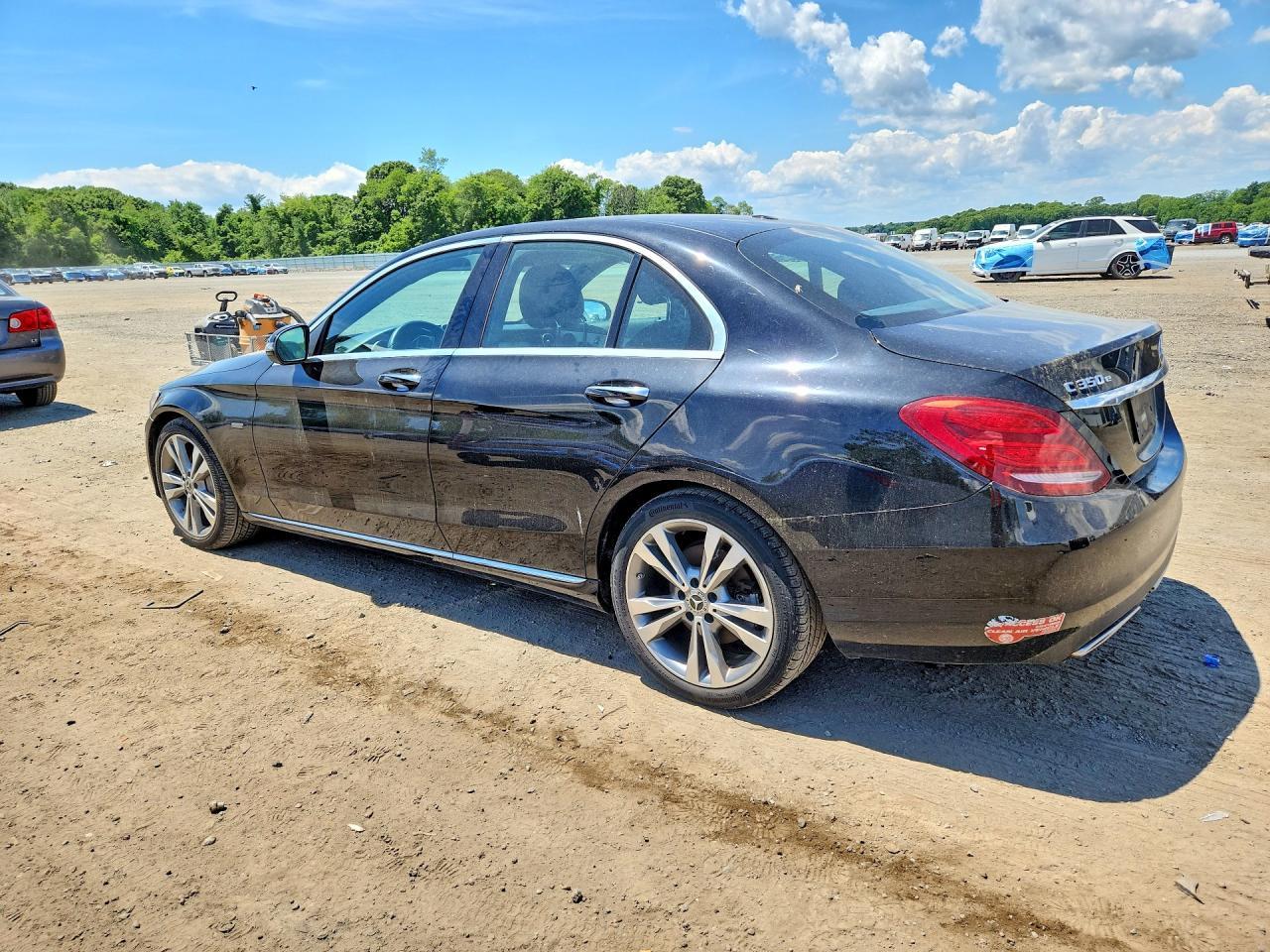2018 Mercedes-Benz C 350E - Image 2