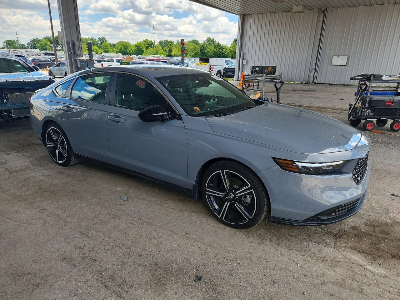 2025 Honda Accord Hybrid Sport - Image 4