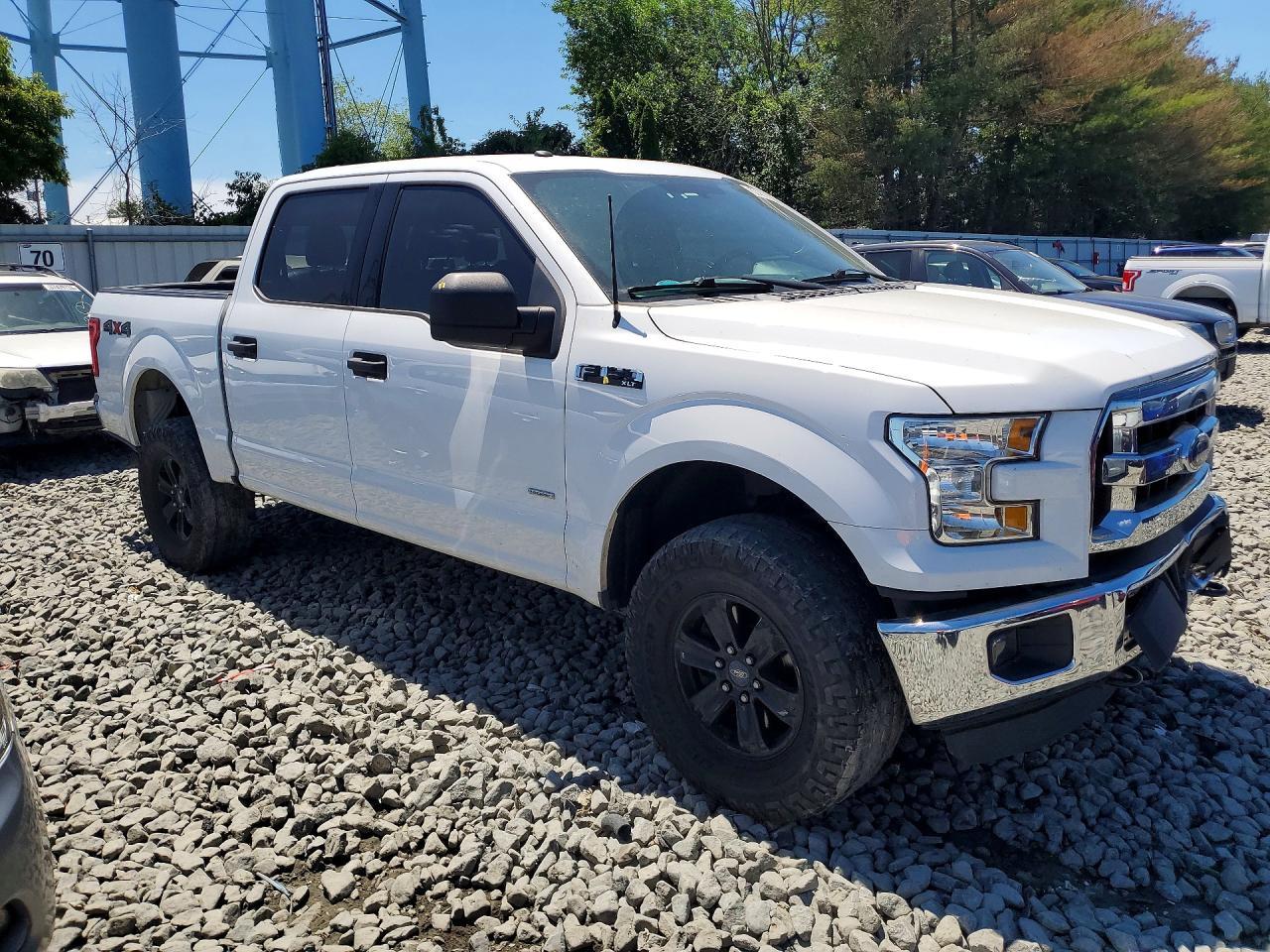 2016 Ford F150 Supercrew - Image 4