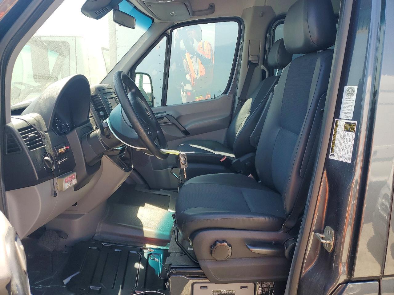 2014 Mercedes-Benz Sprinter 2500 - Фото 7