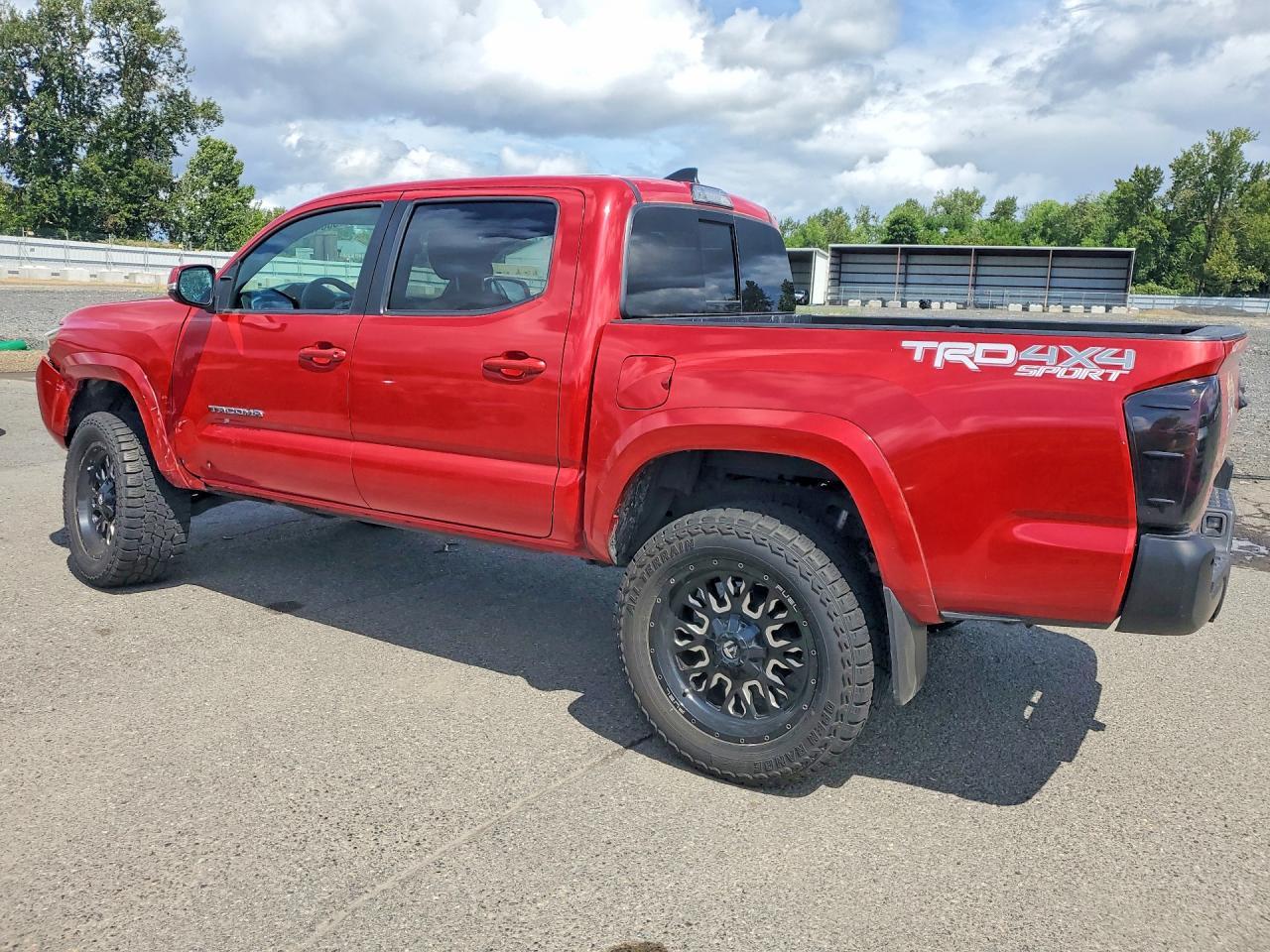2018 Toyota Tacoma Trd Sport - Фото 2