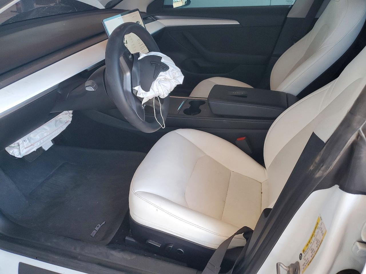 2021 Tesla Model 3 - Image 7