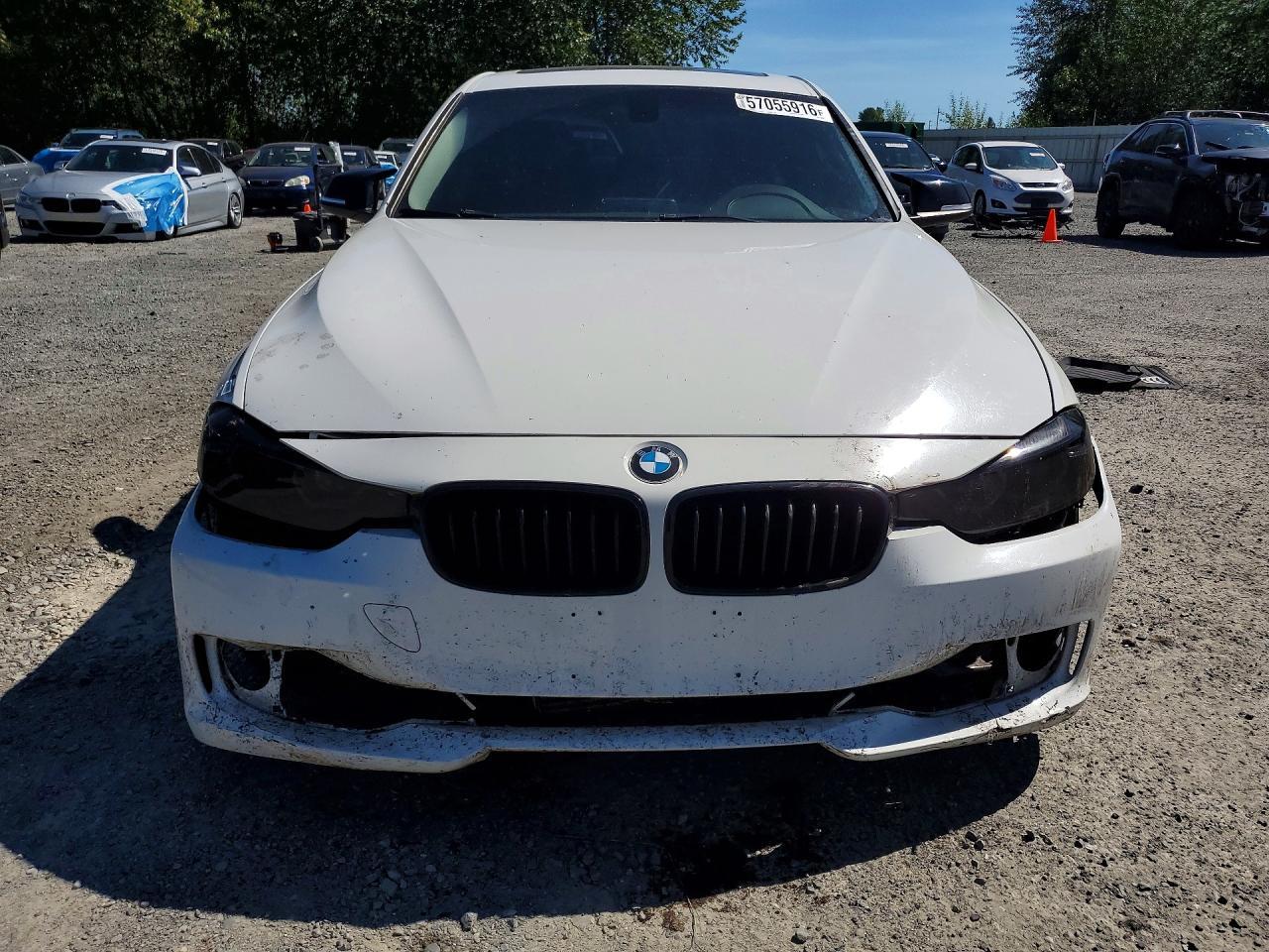 2015 BMW 320 I - Image 5
