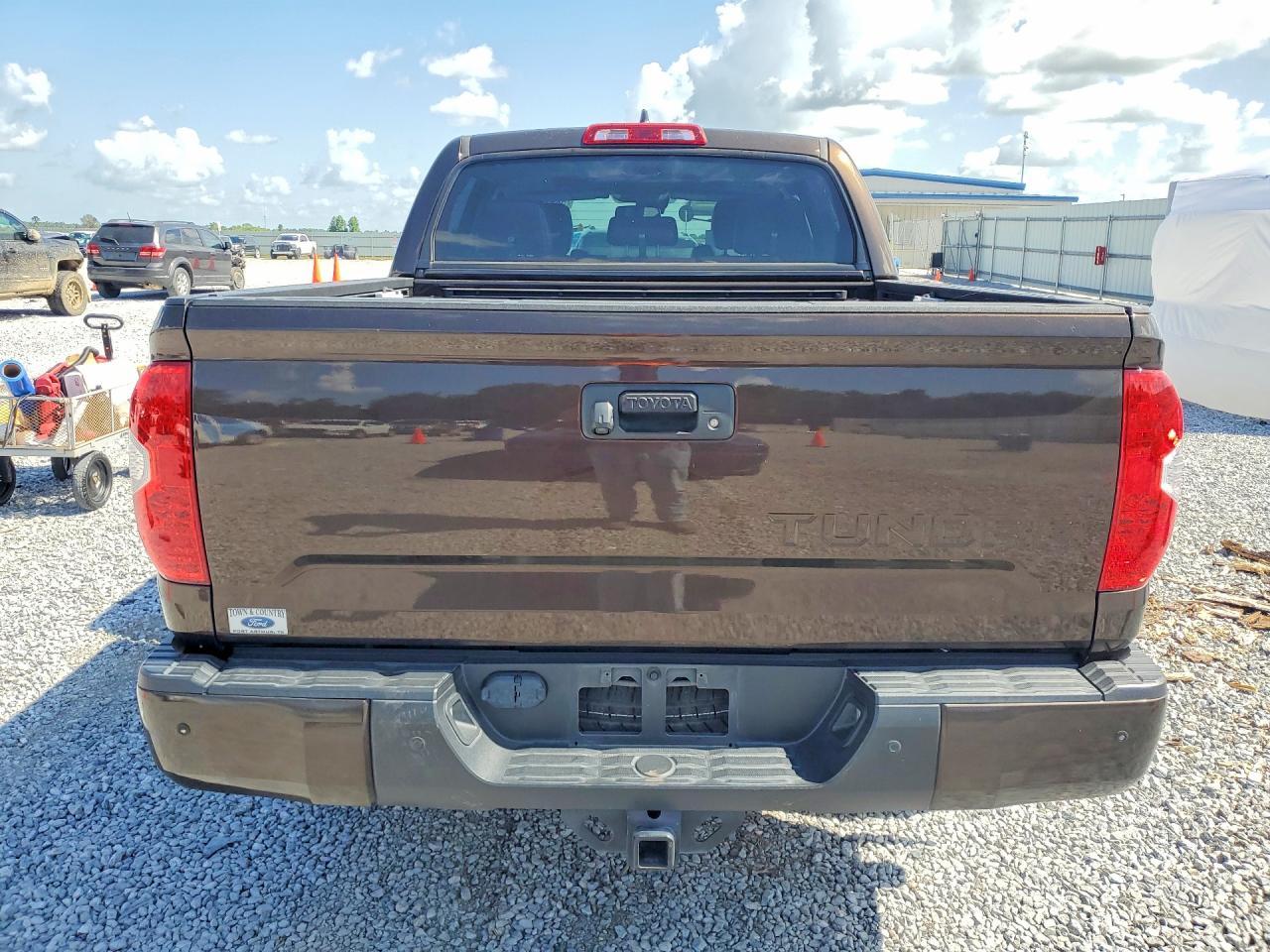 2021 Toyota Tundra 1794 Edition - Image 6