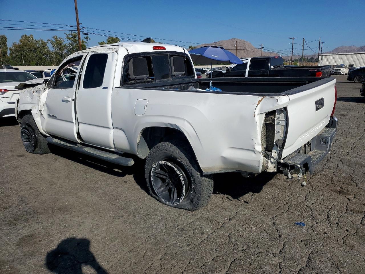 2019 Toyota Tacoma Sr5 - Фото 2
