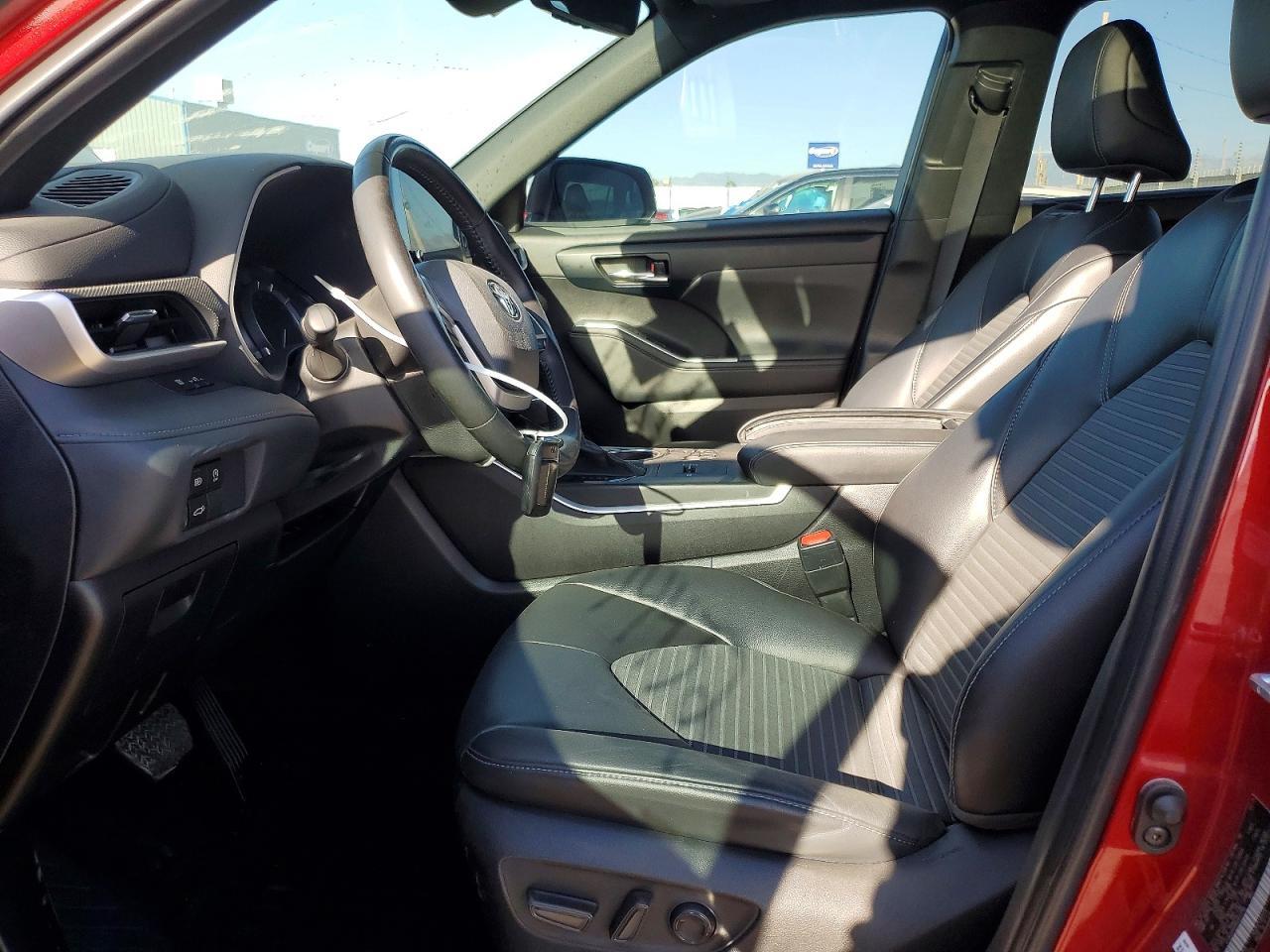 2024 Toyota Highlander Xse - Фото 7