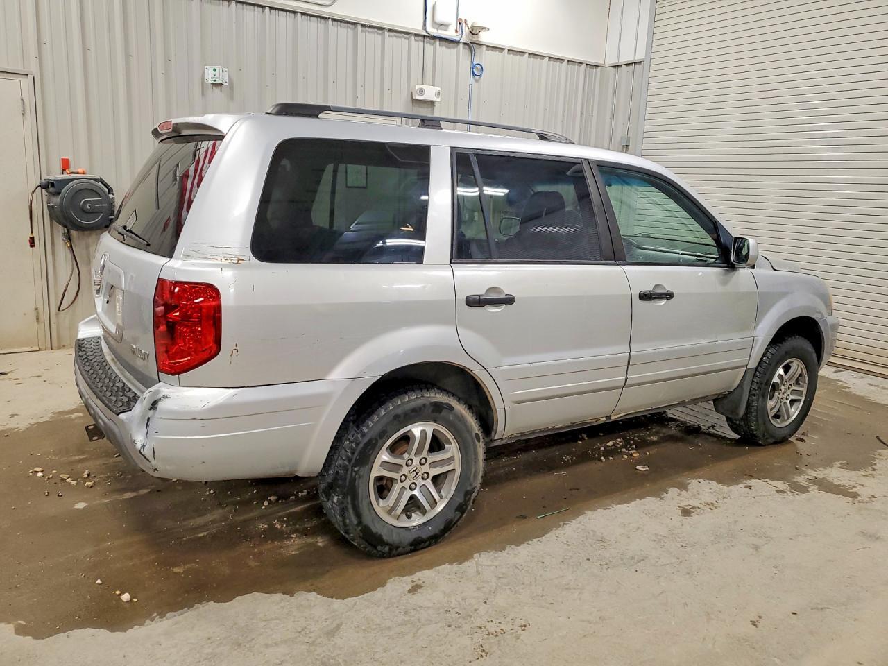 2004 Honda Pilot Exl - Image 3