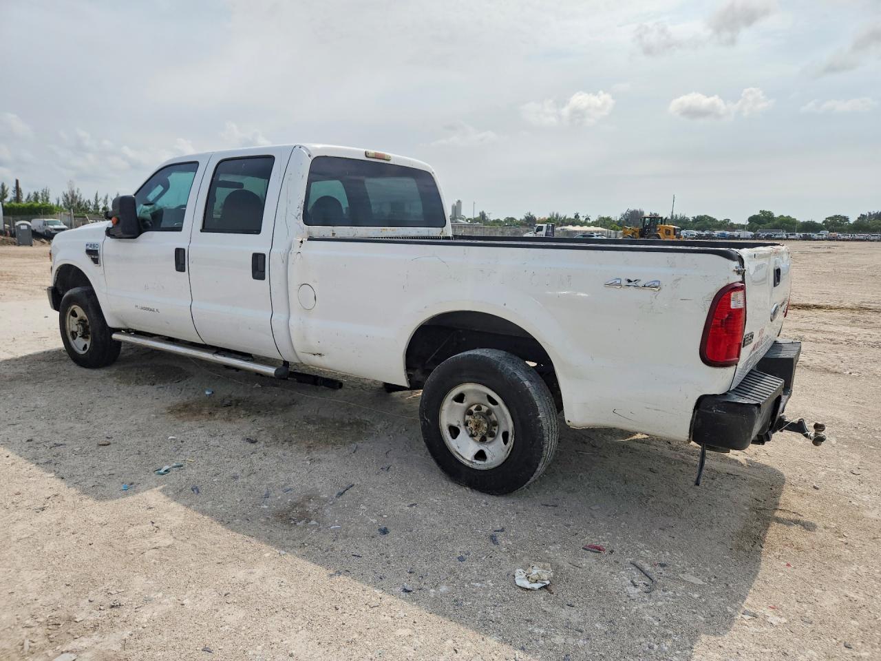 2008 Ford F250 Super Duty - Image 2