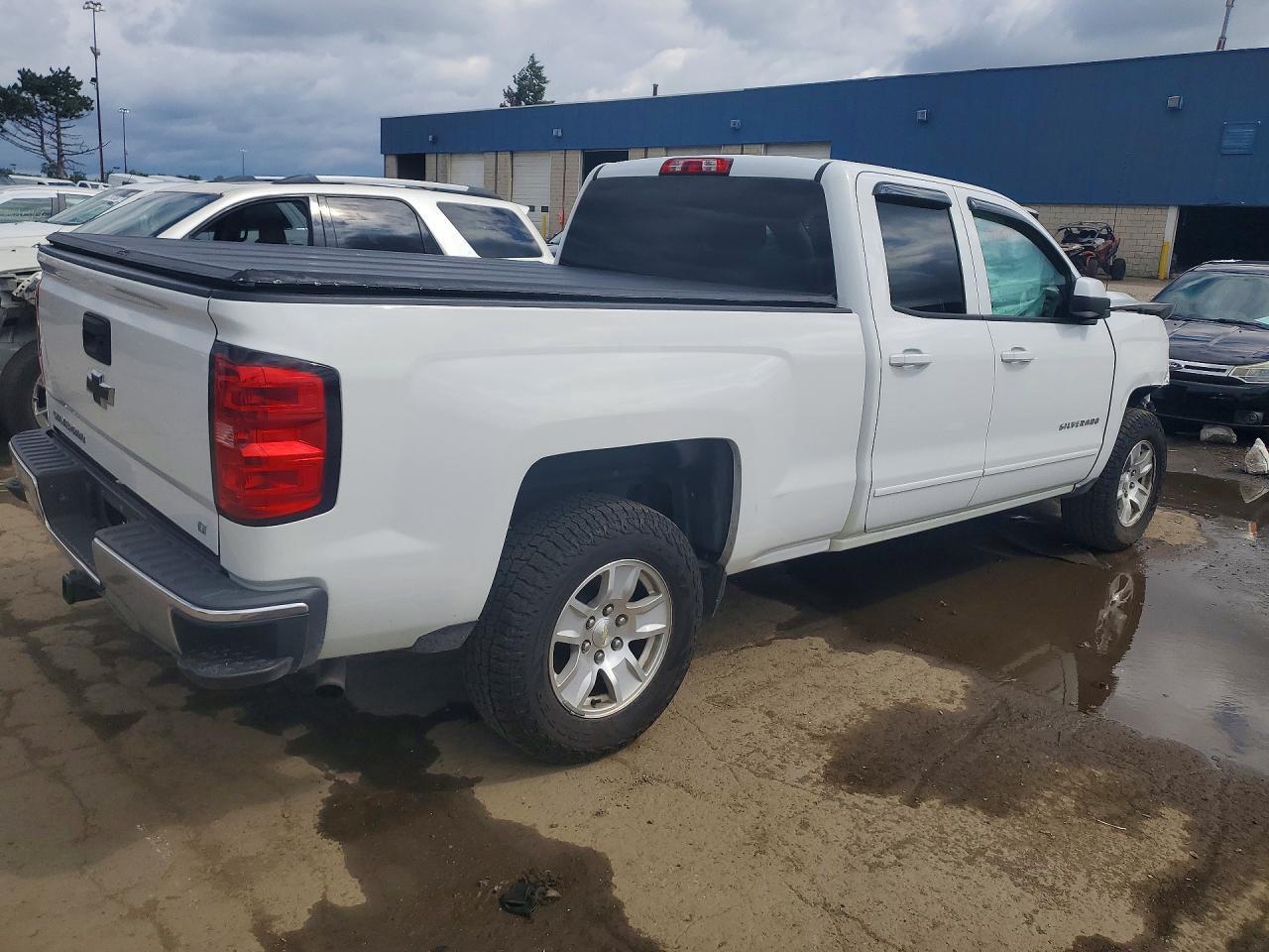 2017 Chevrolet Silverado K1500 Lt - Фото 3