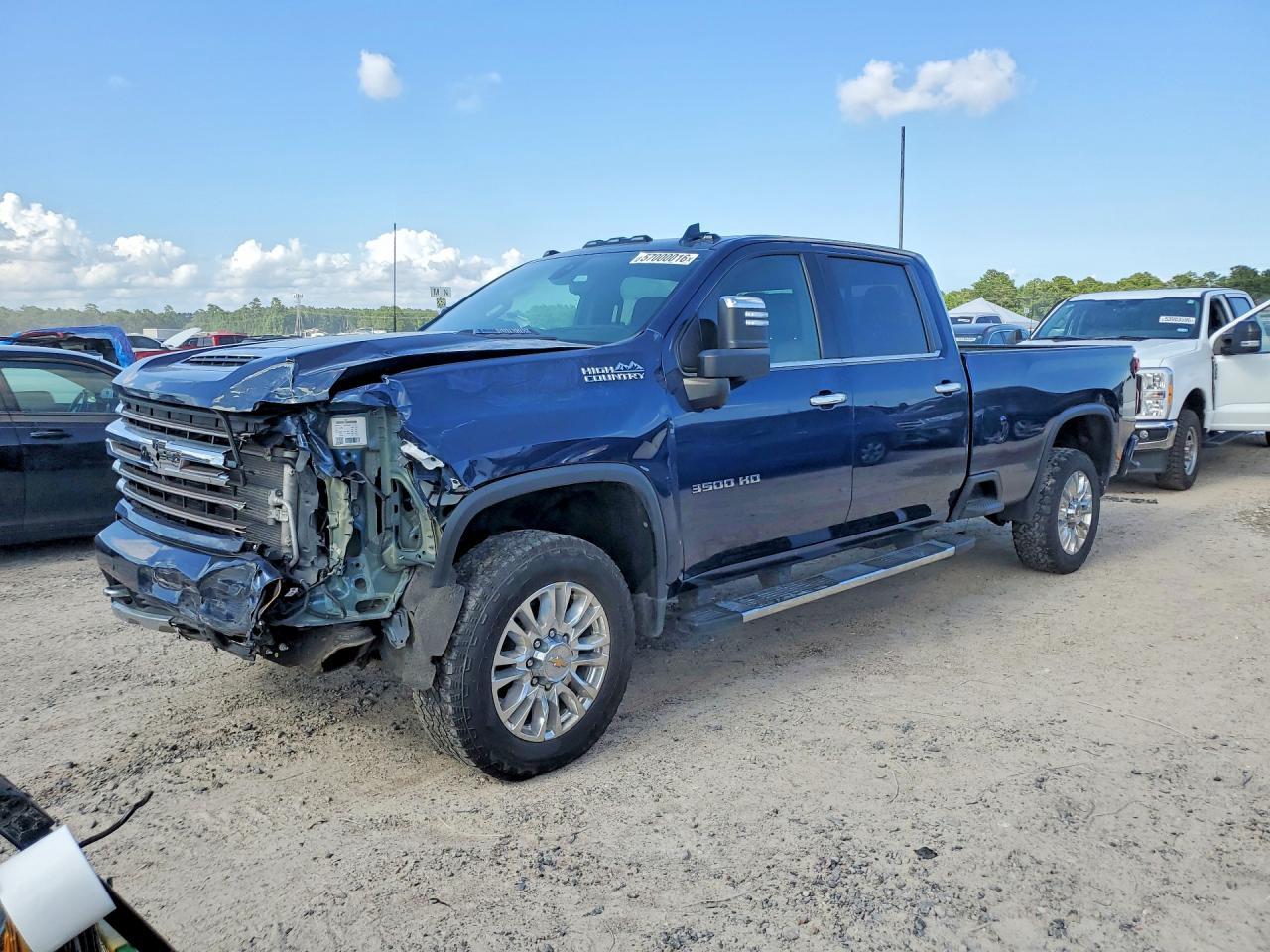 2022 Chevrolet Silverado K3500 High Country