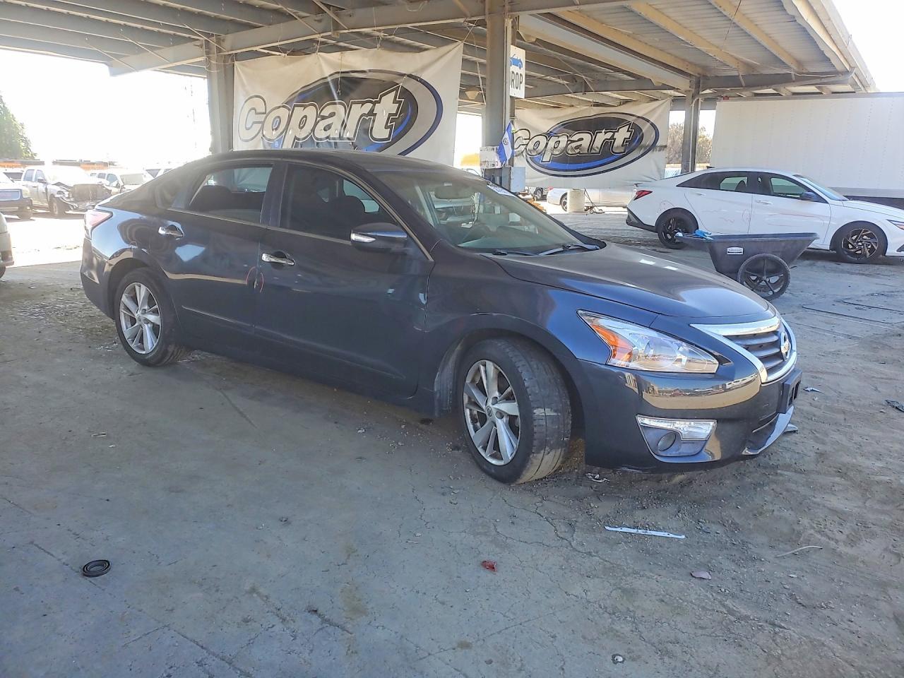 2014 Nissan Altima 2.5 - Фото 4