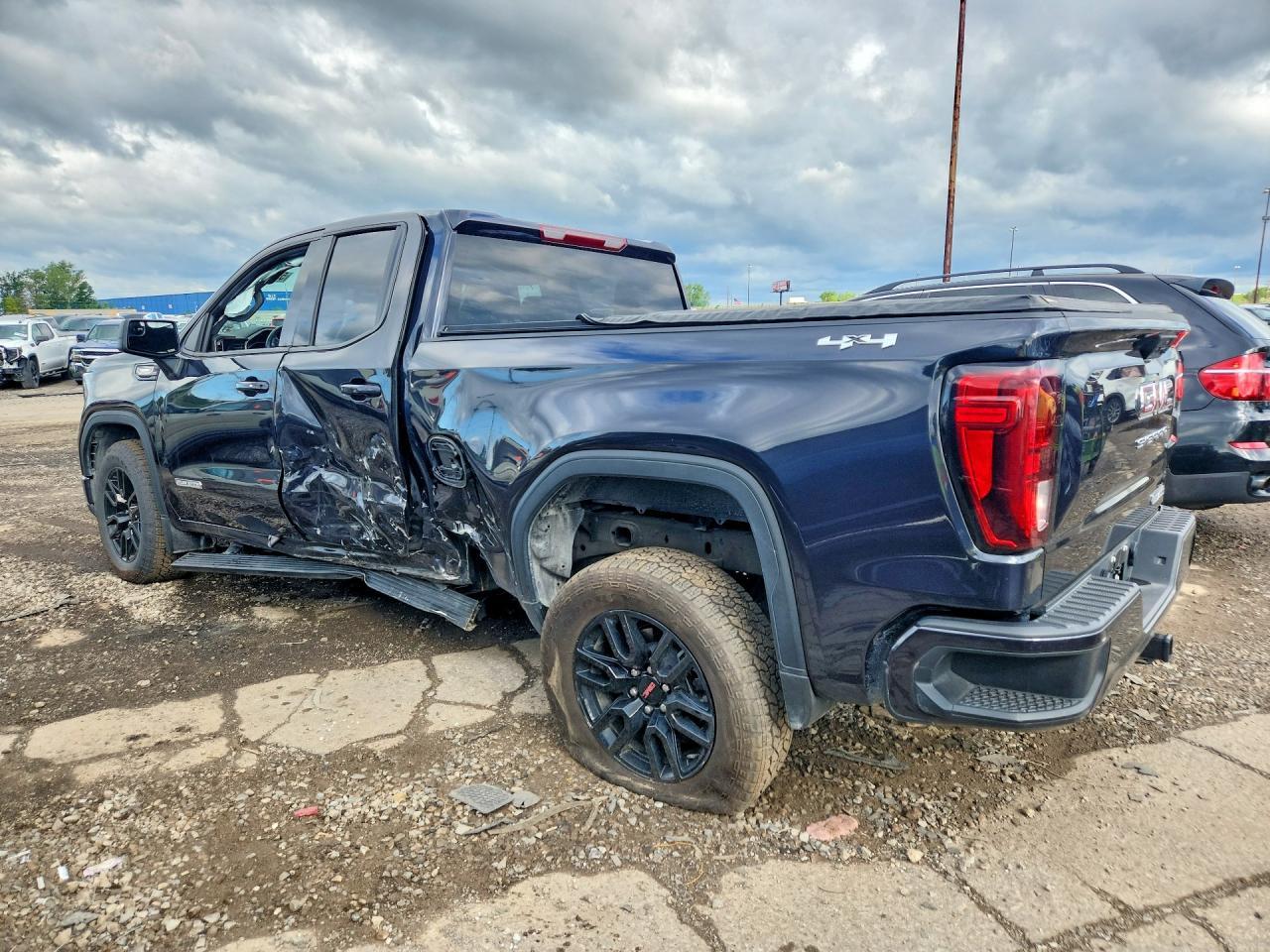 2026 GMC Sierra K1500 Elevation-L - Фото 2