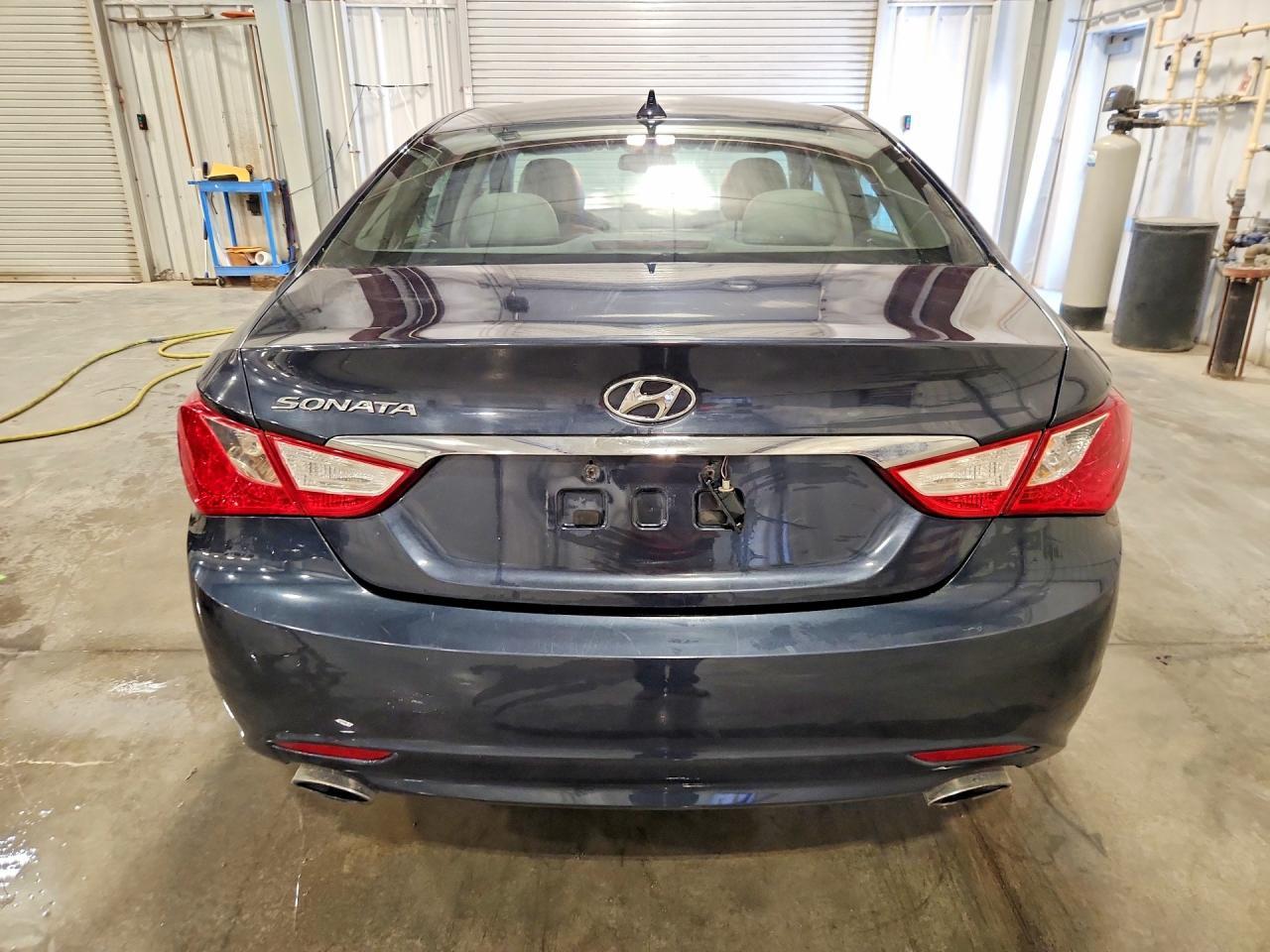2012 Hyundai Sonata Se - Image 6
