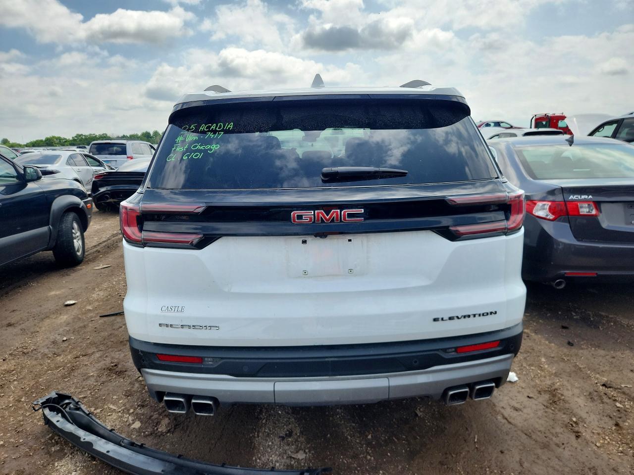 2025 GMC Acadia Elevation - Фото 6