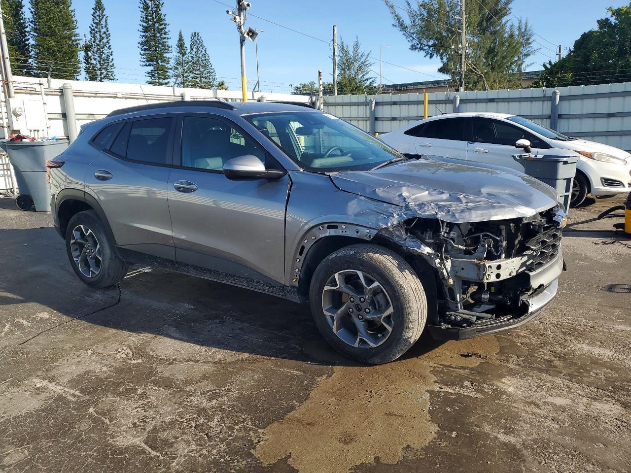 2024 Chevrolet Trax Lt - Фото 4
