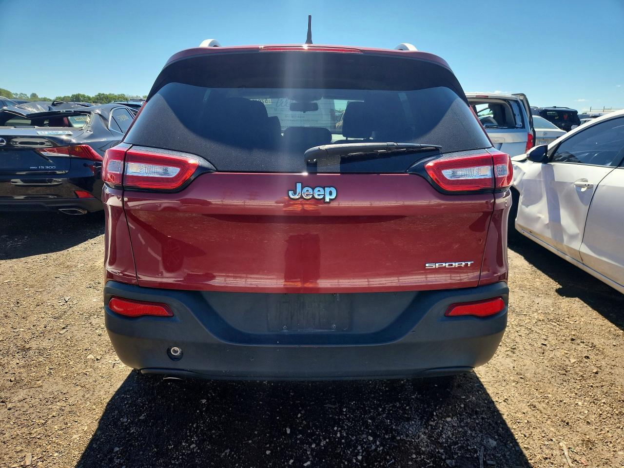 2015 Jeep Cherokee Sport - Фото 6
