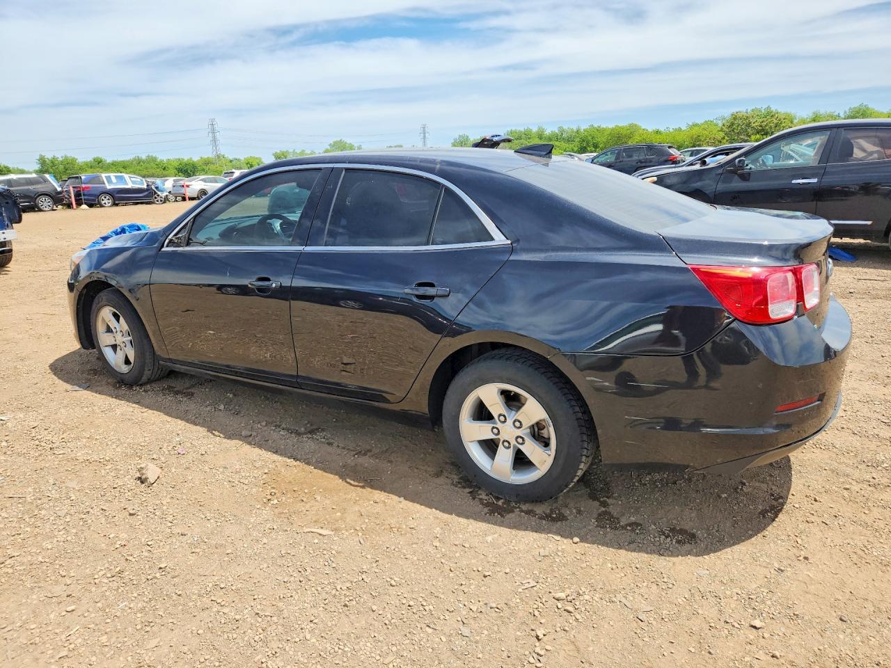2015 Chevrolet Malibu 1Lt - Фото 2