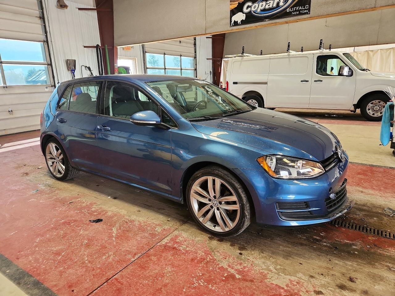 2016 Volkswagen Golf S/Se - Фото 4