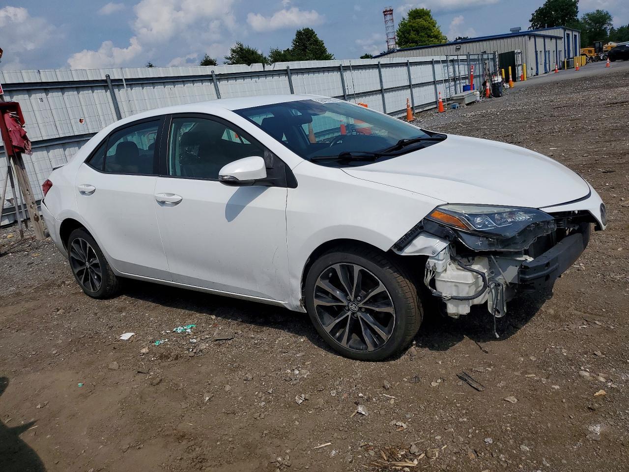 2017 Toyota Corolla Se - Фото 4