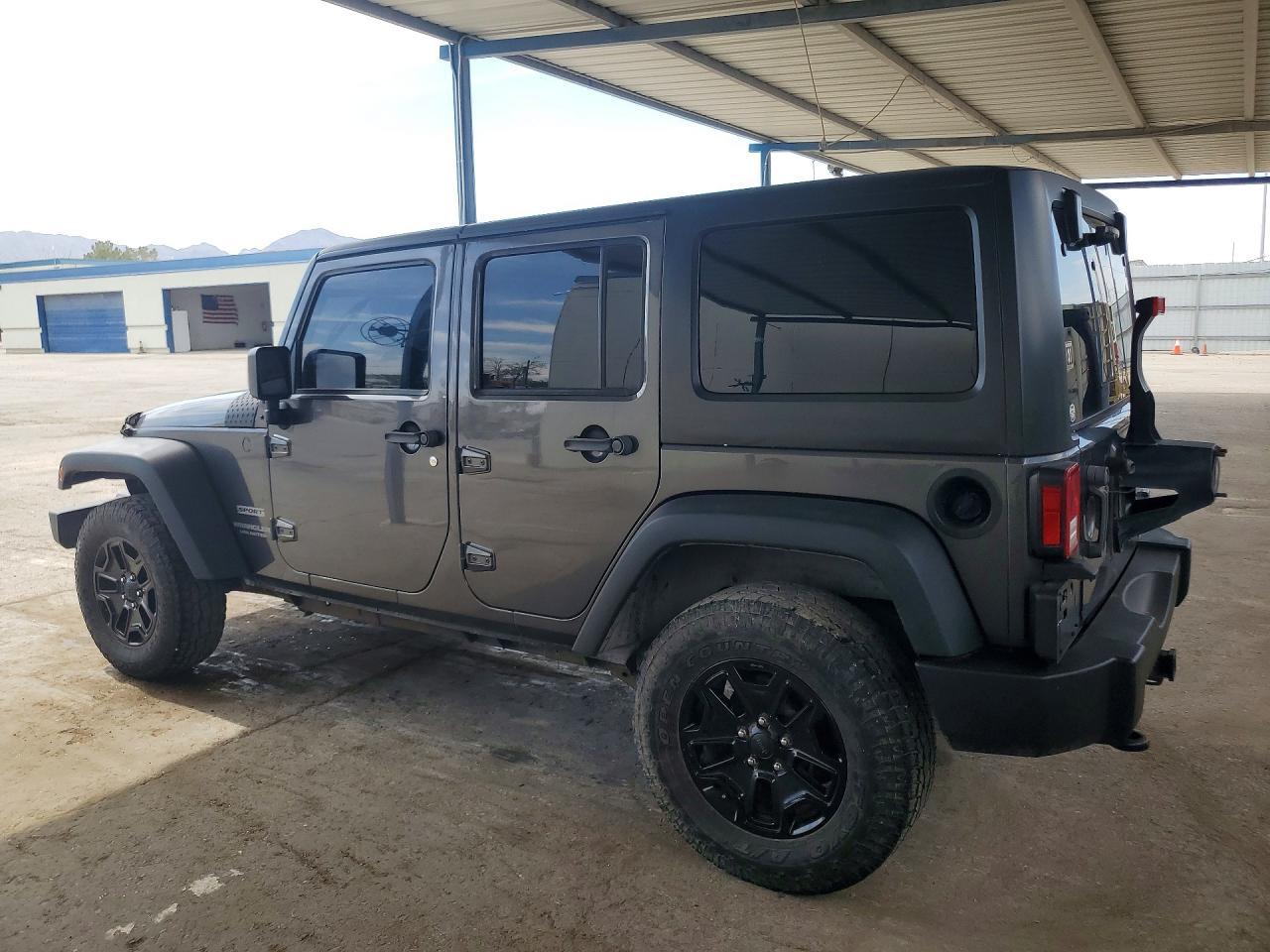 2014 Jeep Wrangler Unlimited Sport - Фото 2