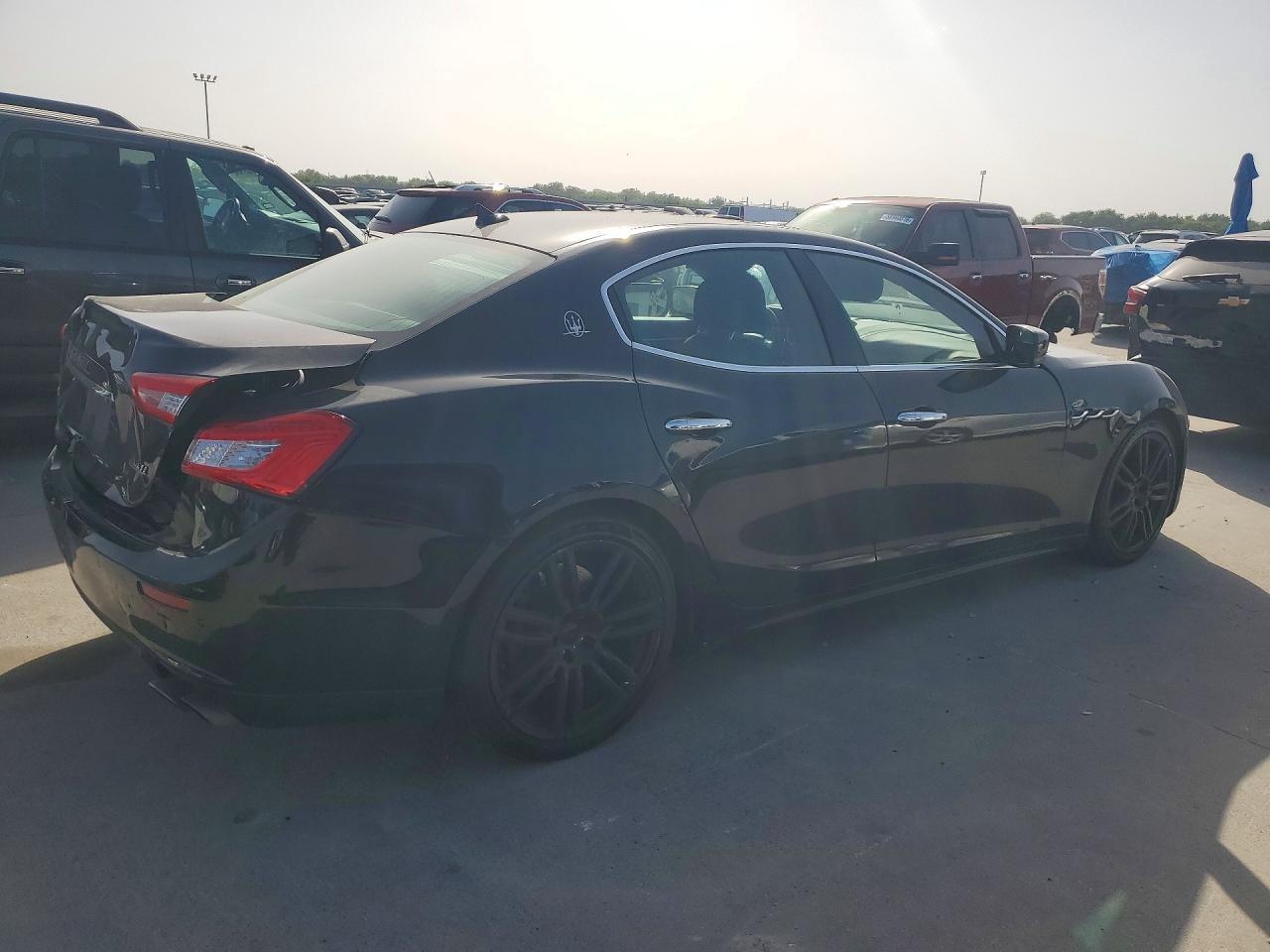 2015 Maserati Ghibli S - Image 3
