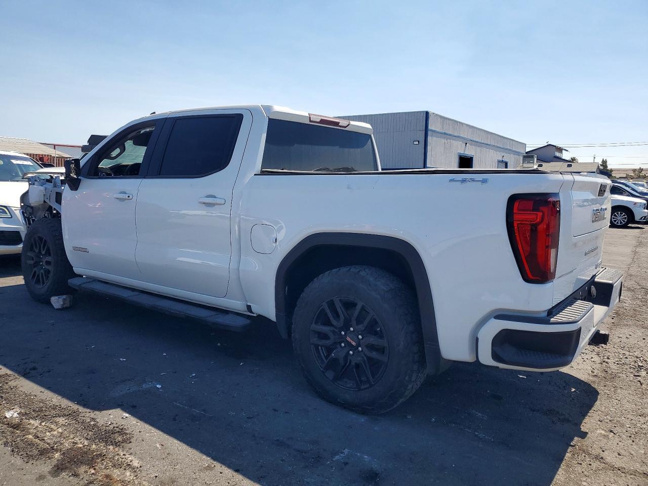 2021 GMC Sierra K1500 Elevation - Фото 2