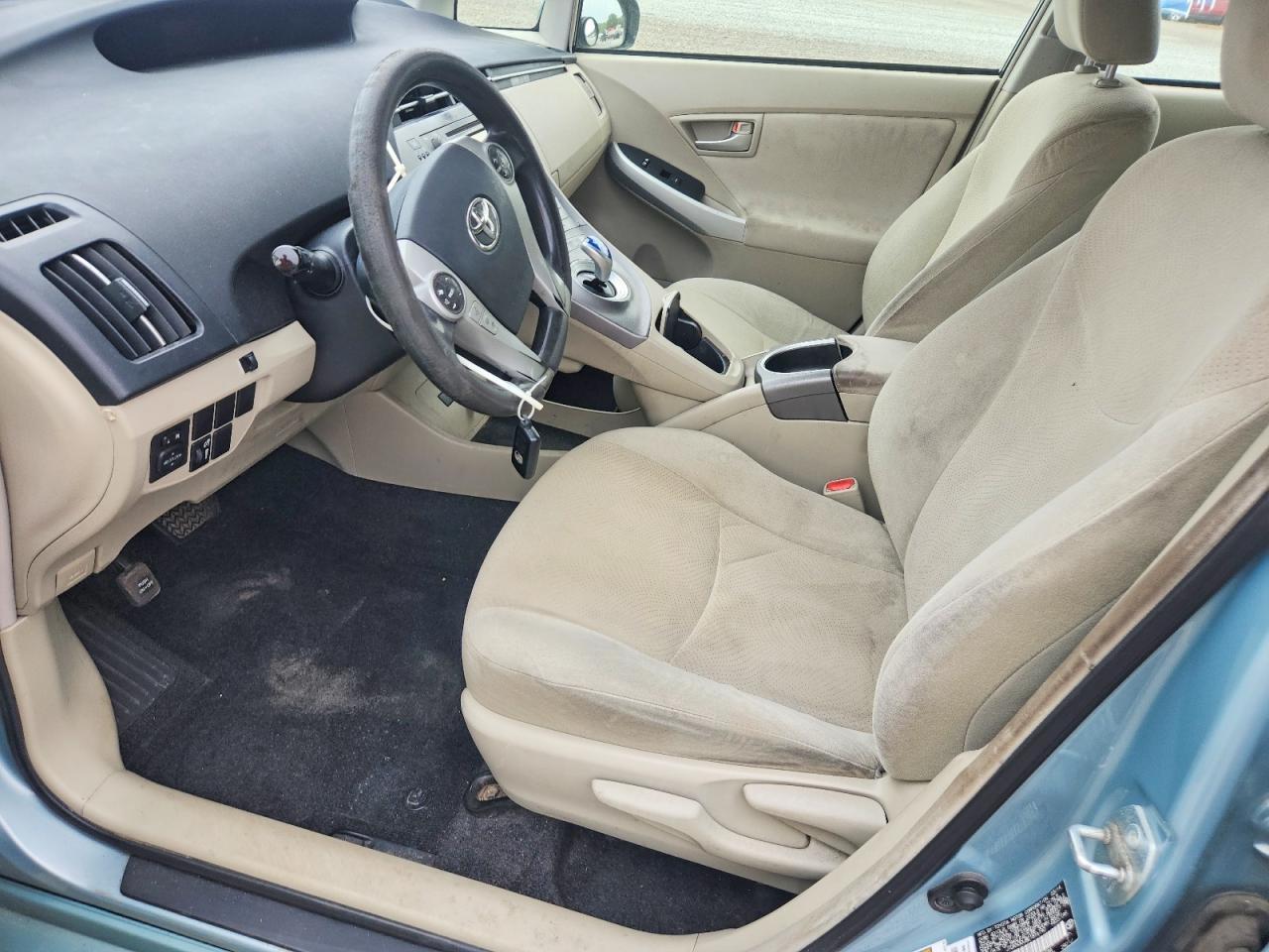 2014 Toyota Prius Three - Фото 7