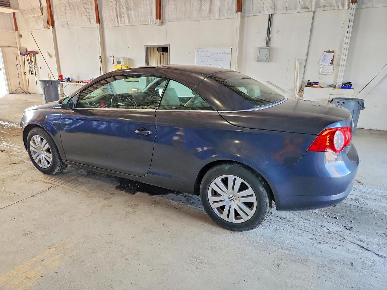 2009 Volkswagen Eos Turbo - Фото 2