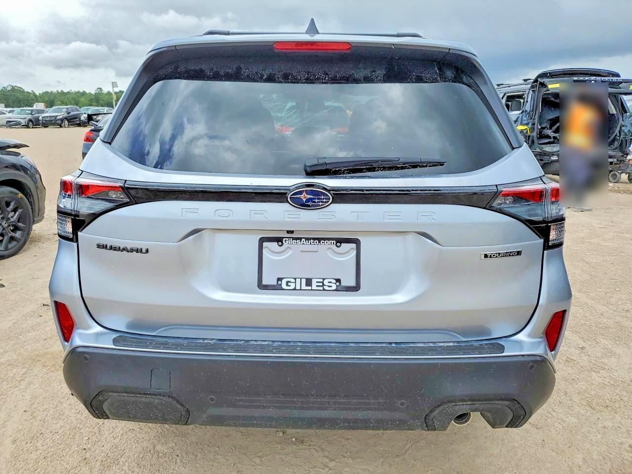 2026 Subaru Forester Touring - Фото 6