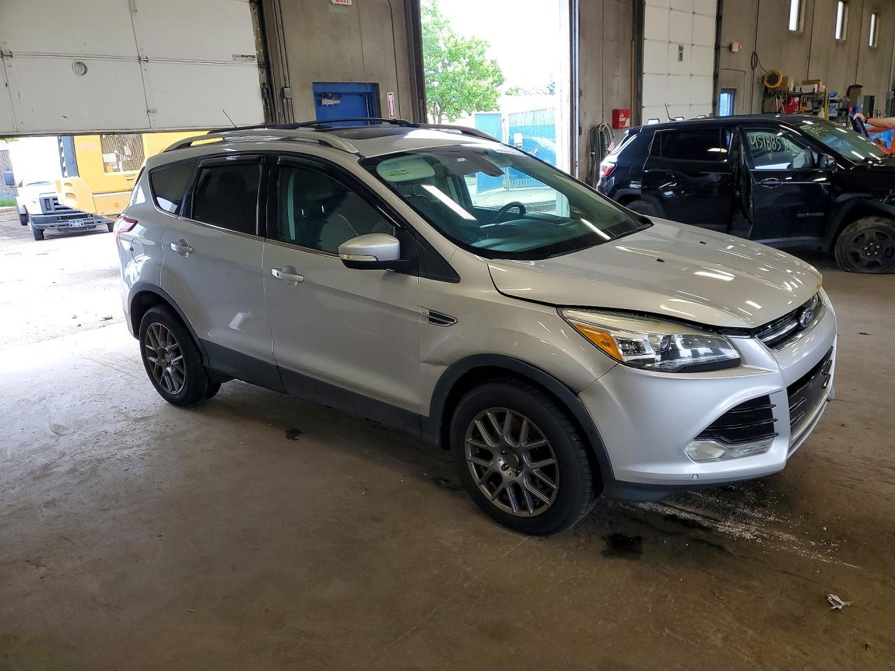 2013 Ford Escape Titanium - Фото 4