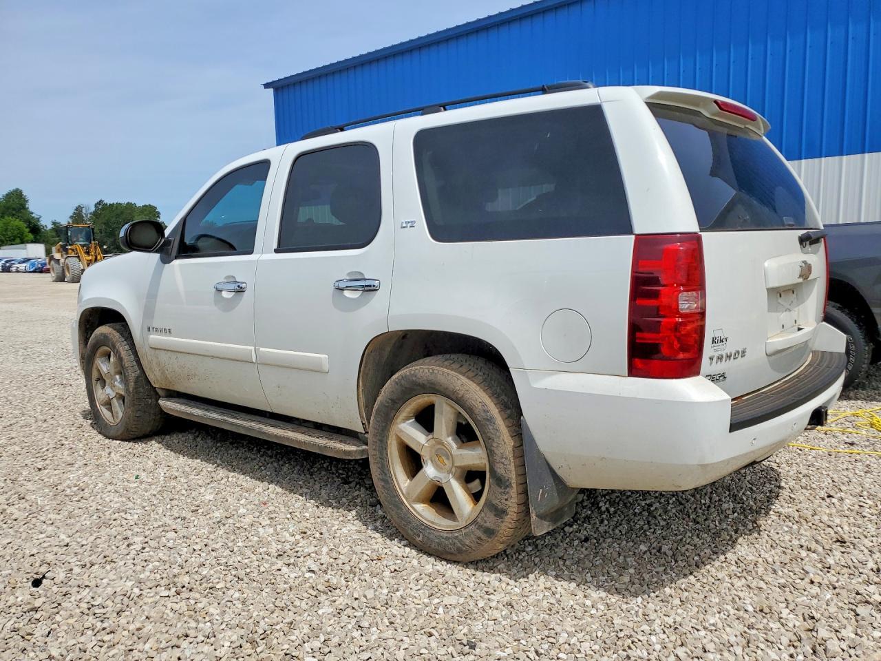 2008 Chevrolet Tahoe K1500 - Фото 2