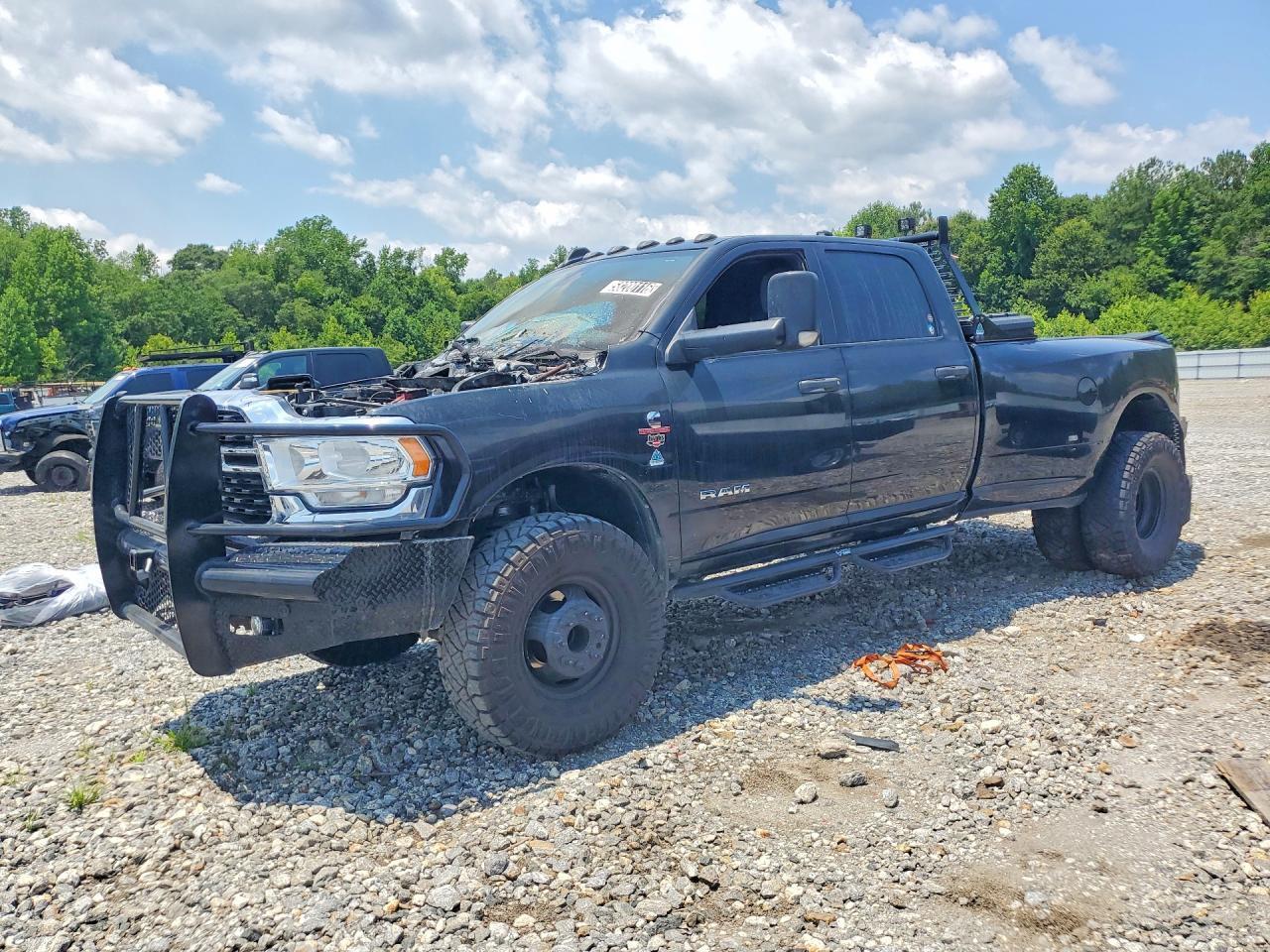 2022 Ram 3500 Big Horn/Lone Star