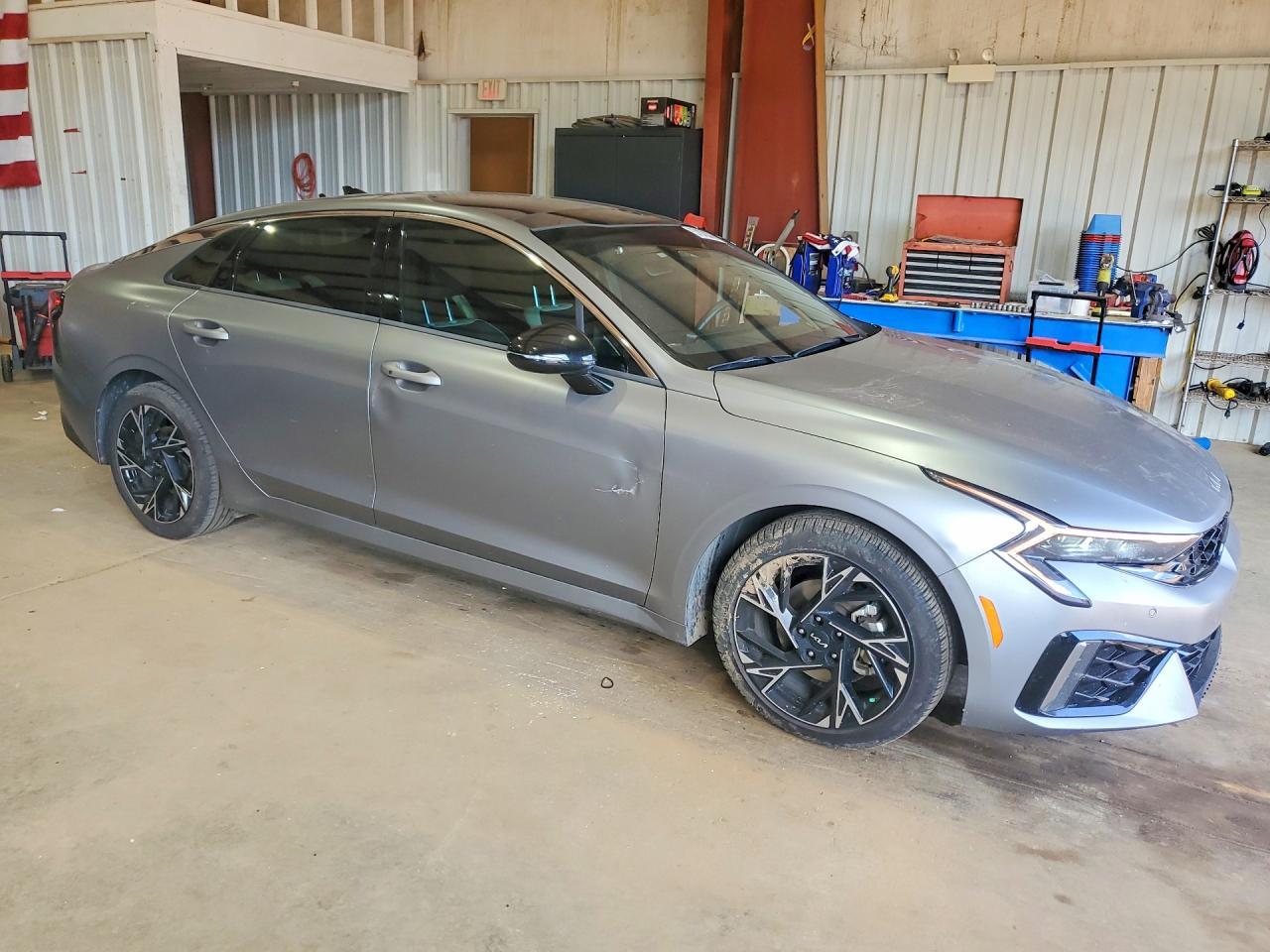 2025 Kia K5 Gt Line - Image 4