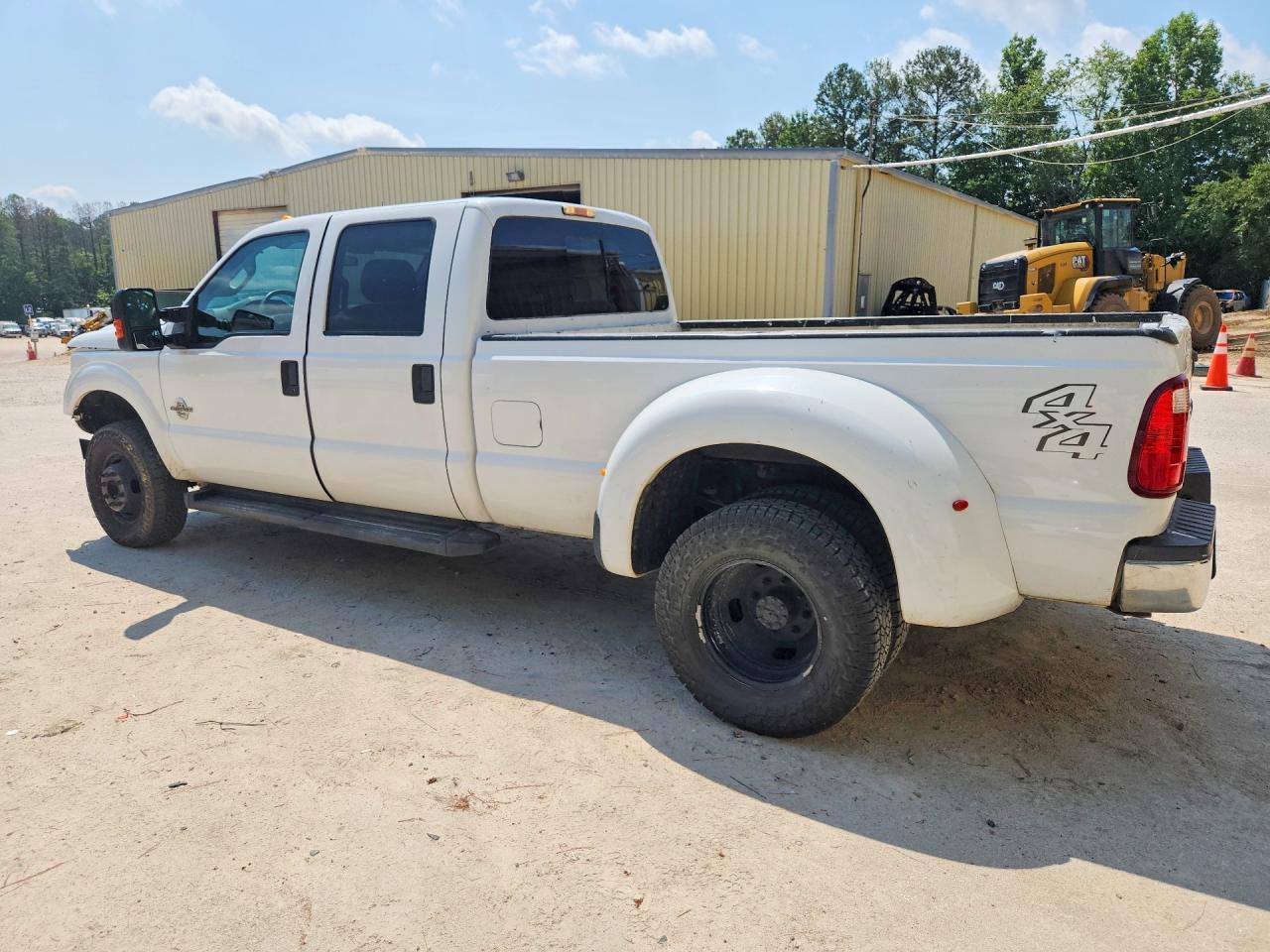 2016 Ford F350 Super Duty - Image 2